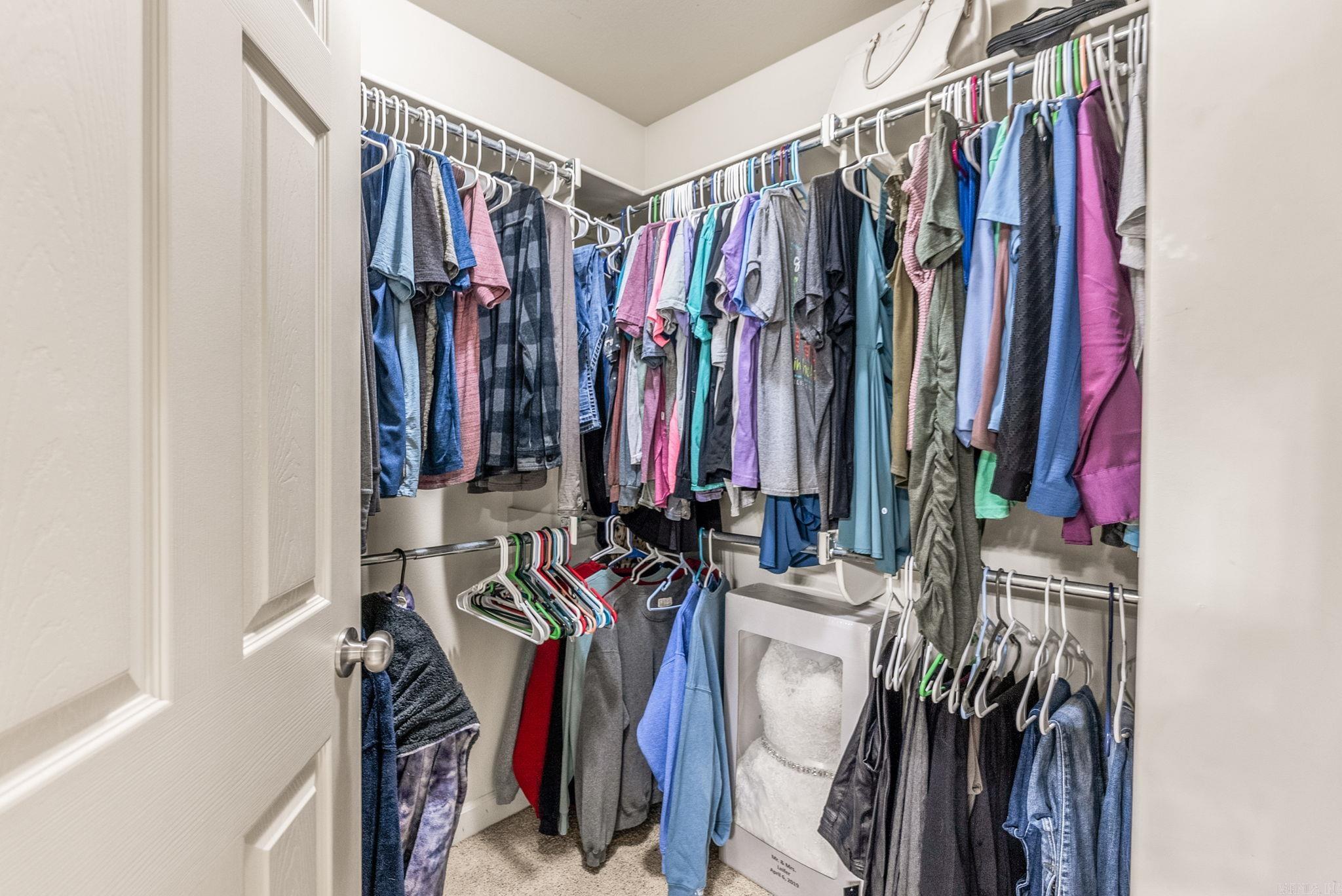 MAUMELLE VALLEY ESTATES - Residential