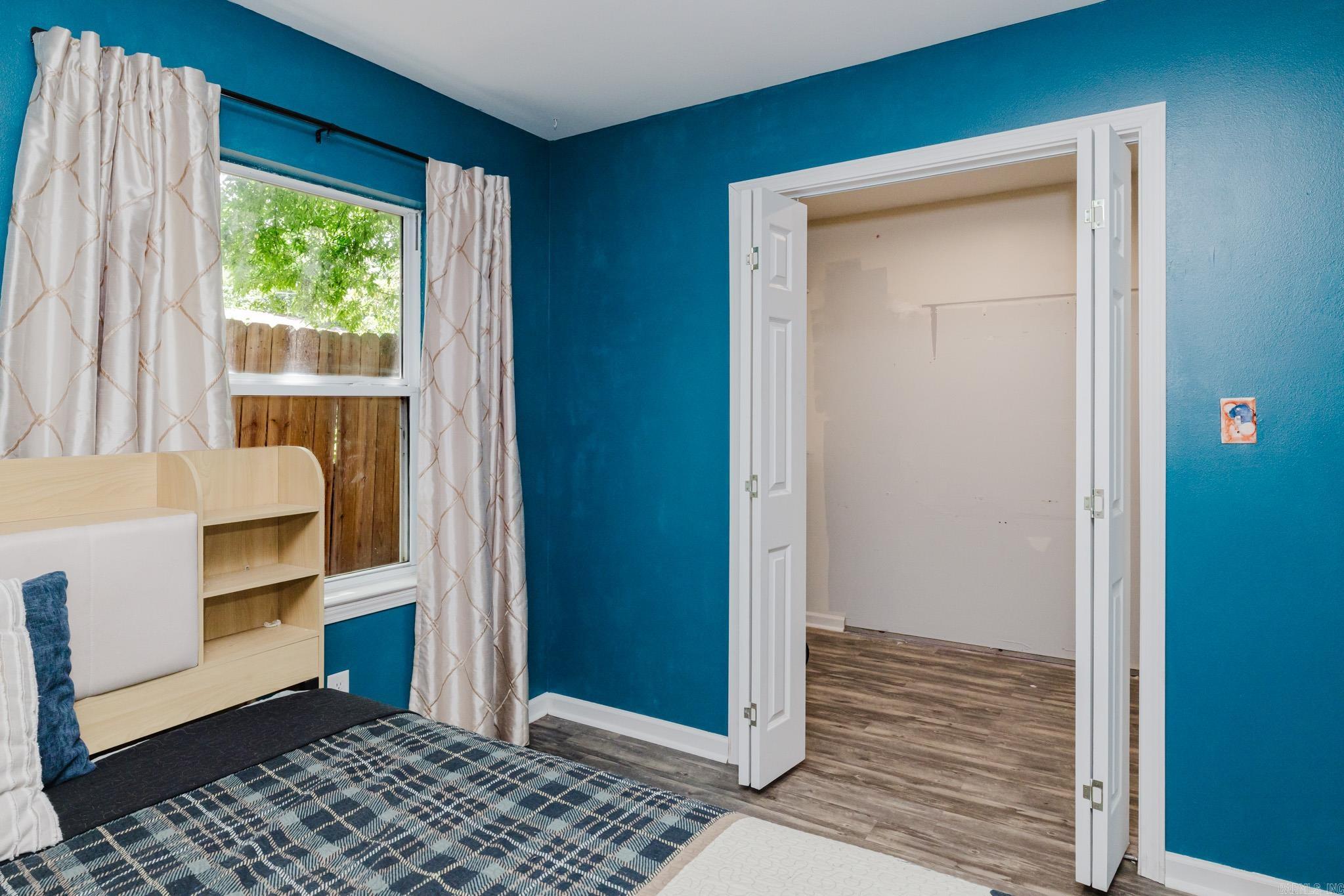 RIVERSIDE ADDN - Residential