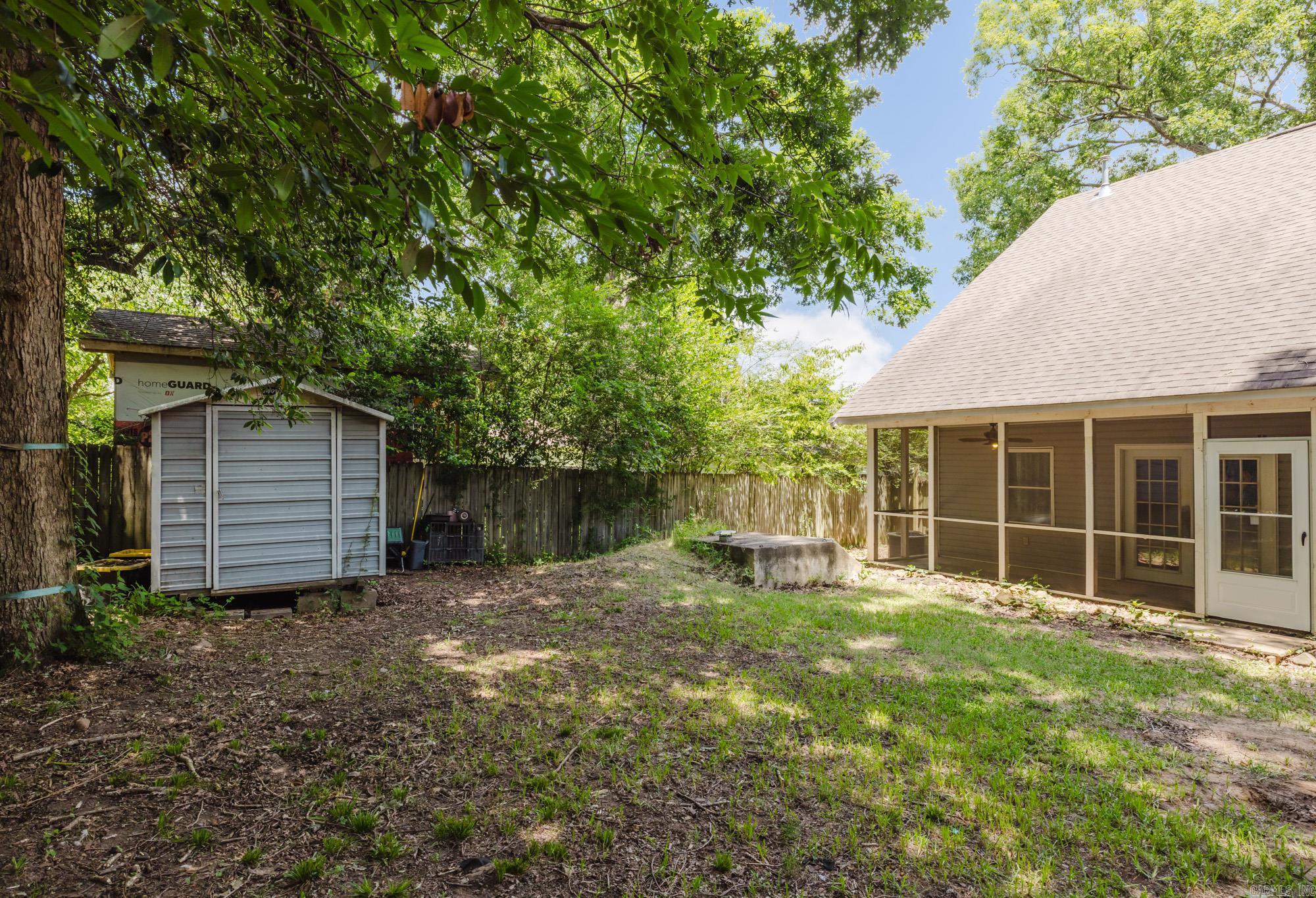 RIVERSIDE ADDN - Residential
