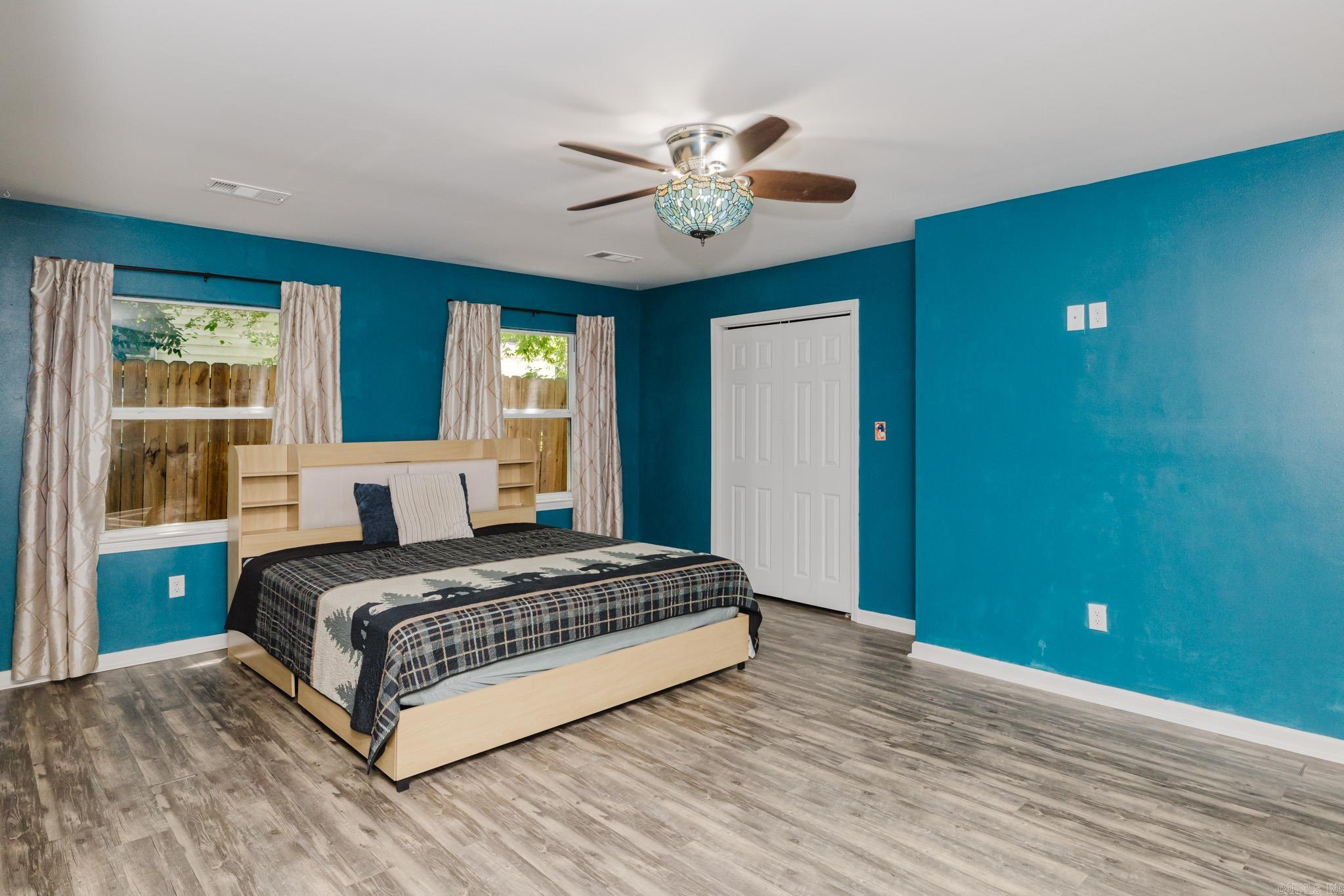 RIVERSIDE ADDN - Residential