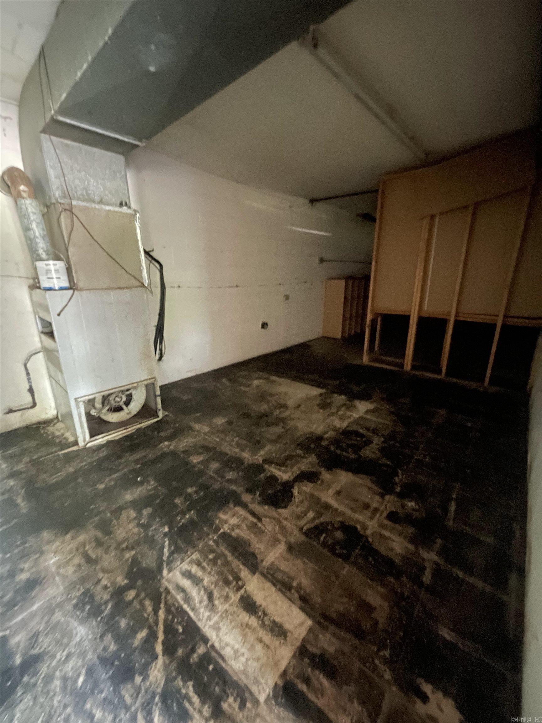 Mena Original - Residential Lease