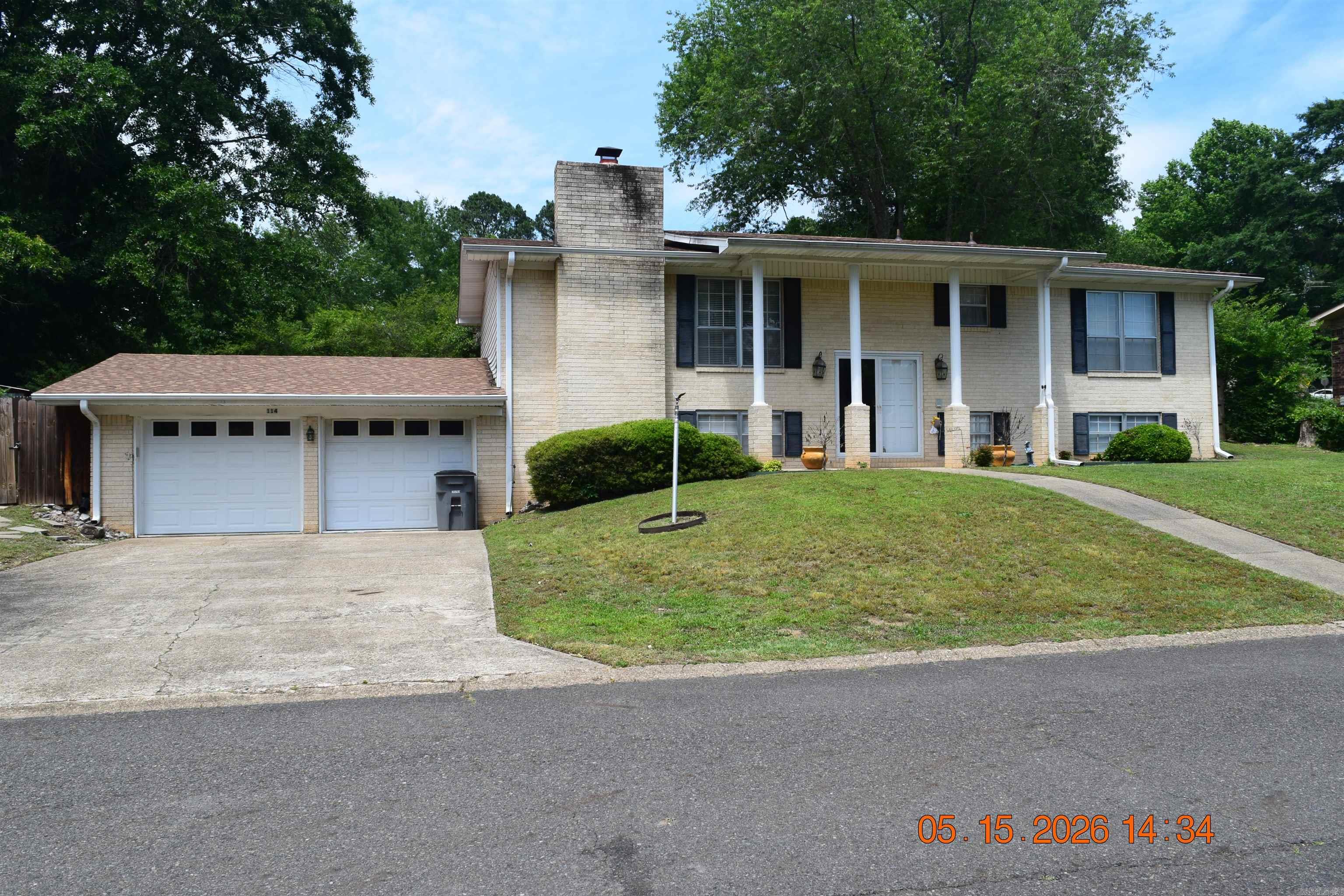 VILLAGE SOUTH - Residential