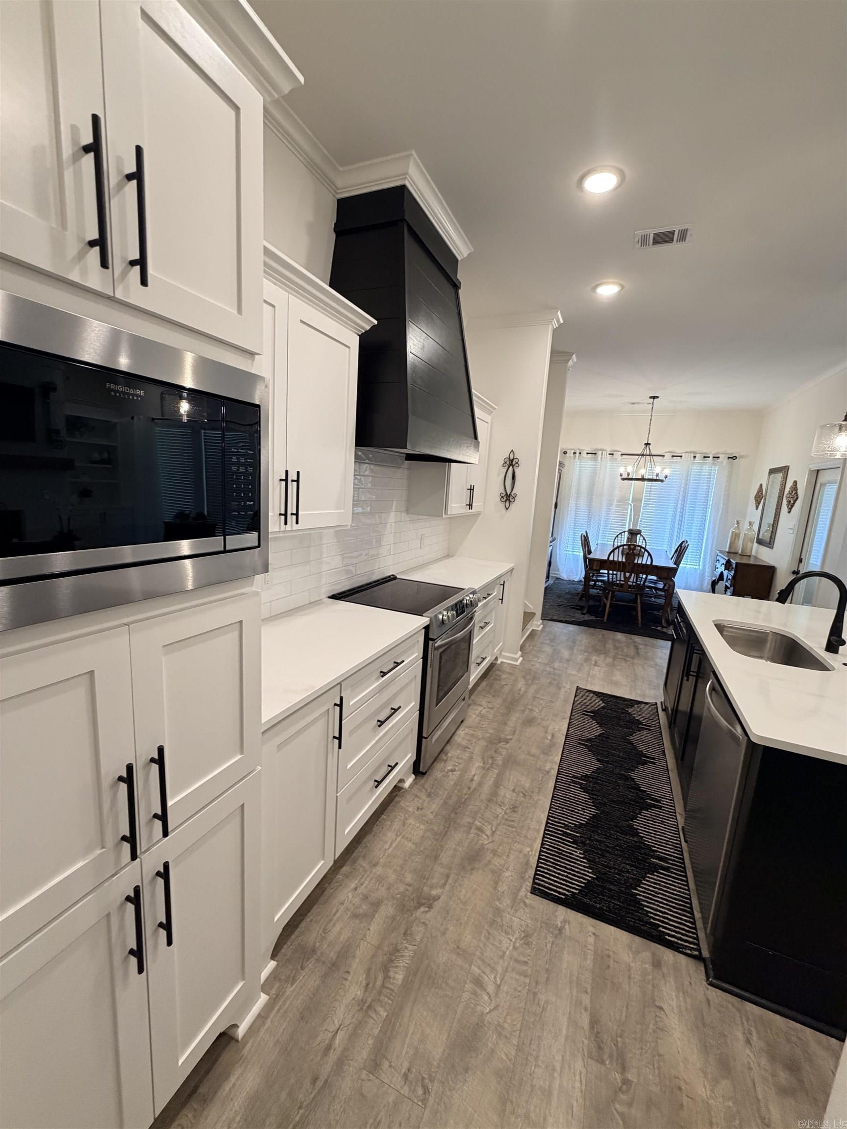 DEL REY - Residential