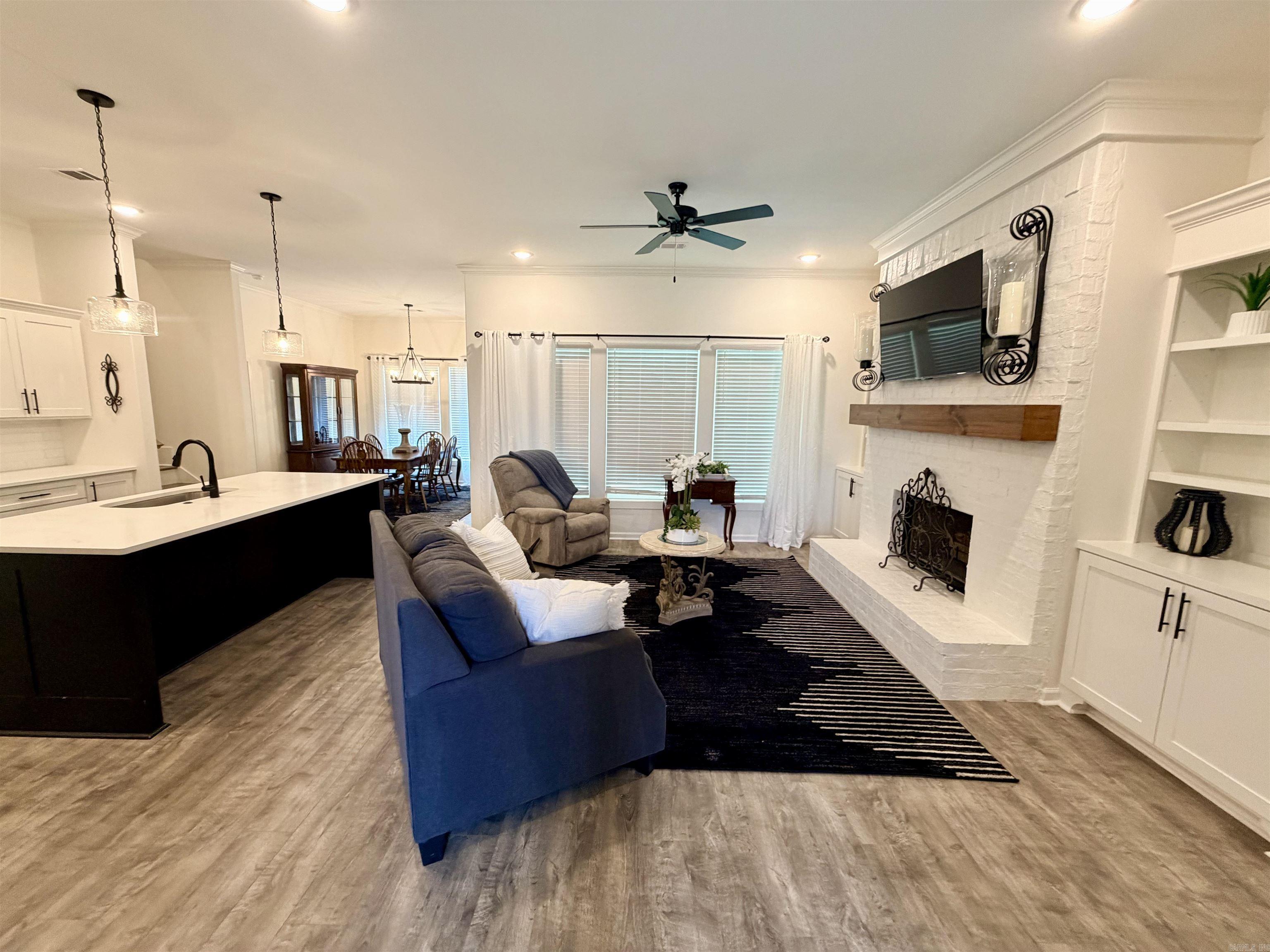 DEL REY - Residential