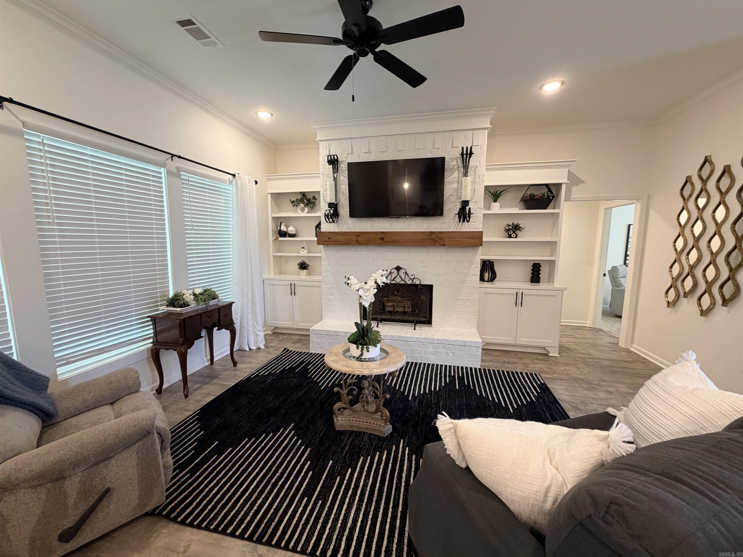 DEL REY - Residential