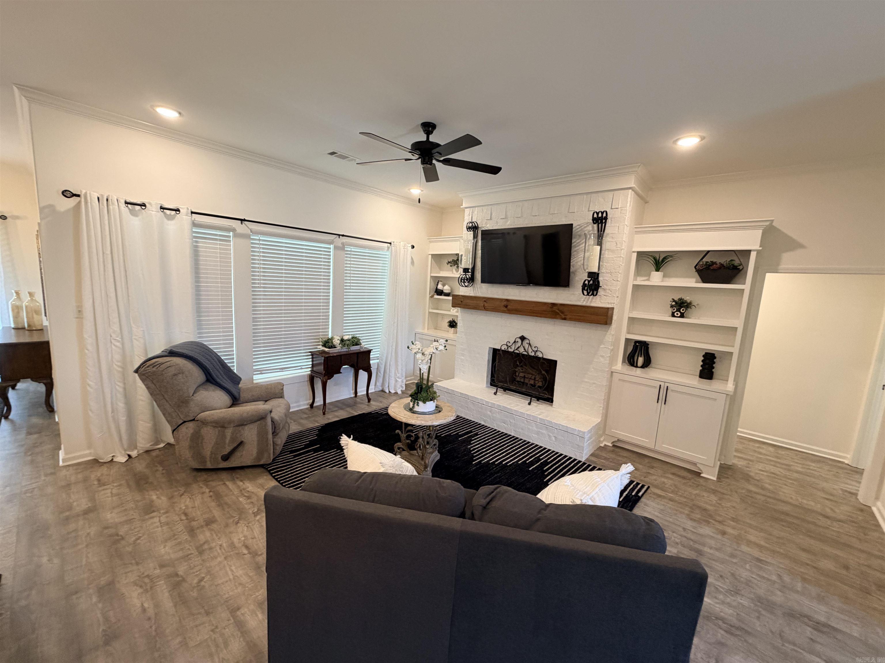 DEL REY - Residential