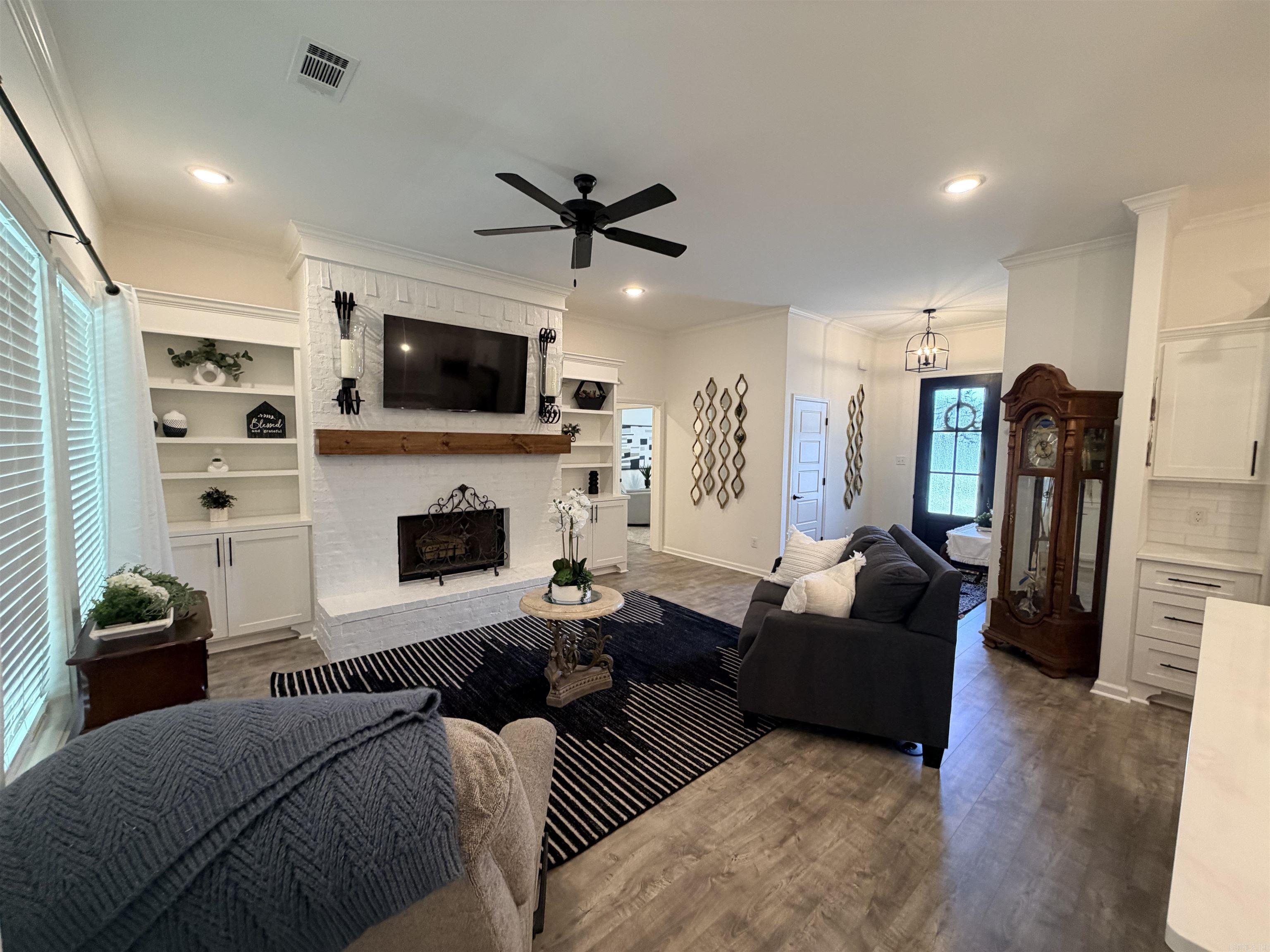 DEL REY - Residential