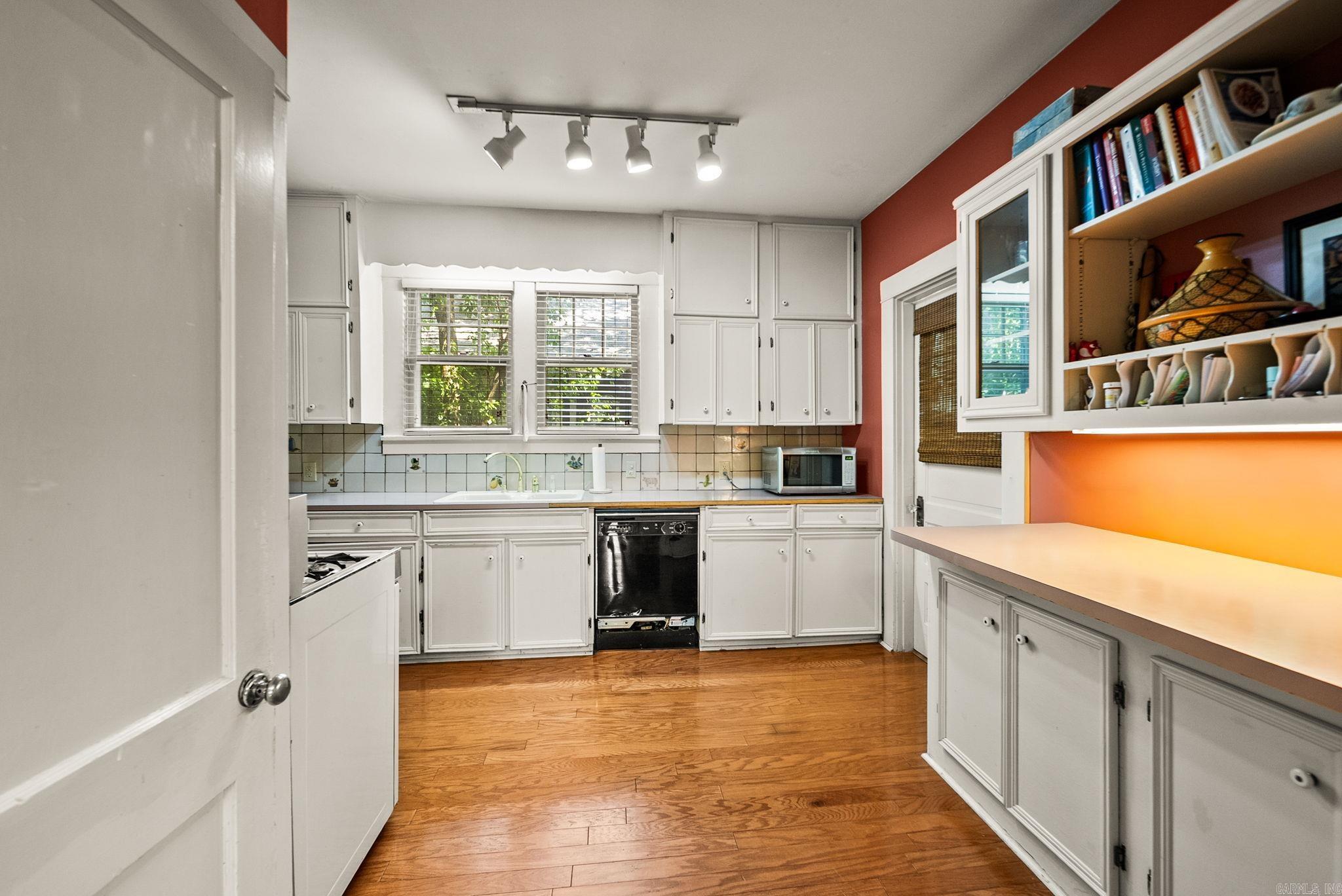 Pulaski Heights - Residential