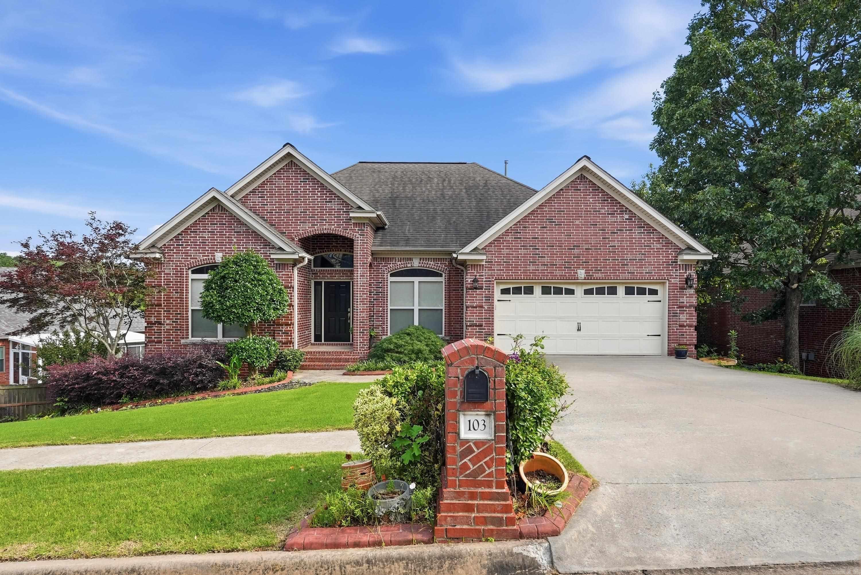 MAUMELLE VALLEY ESTATES - Residential
