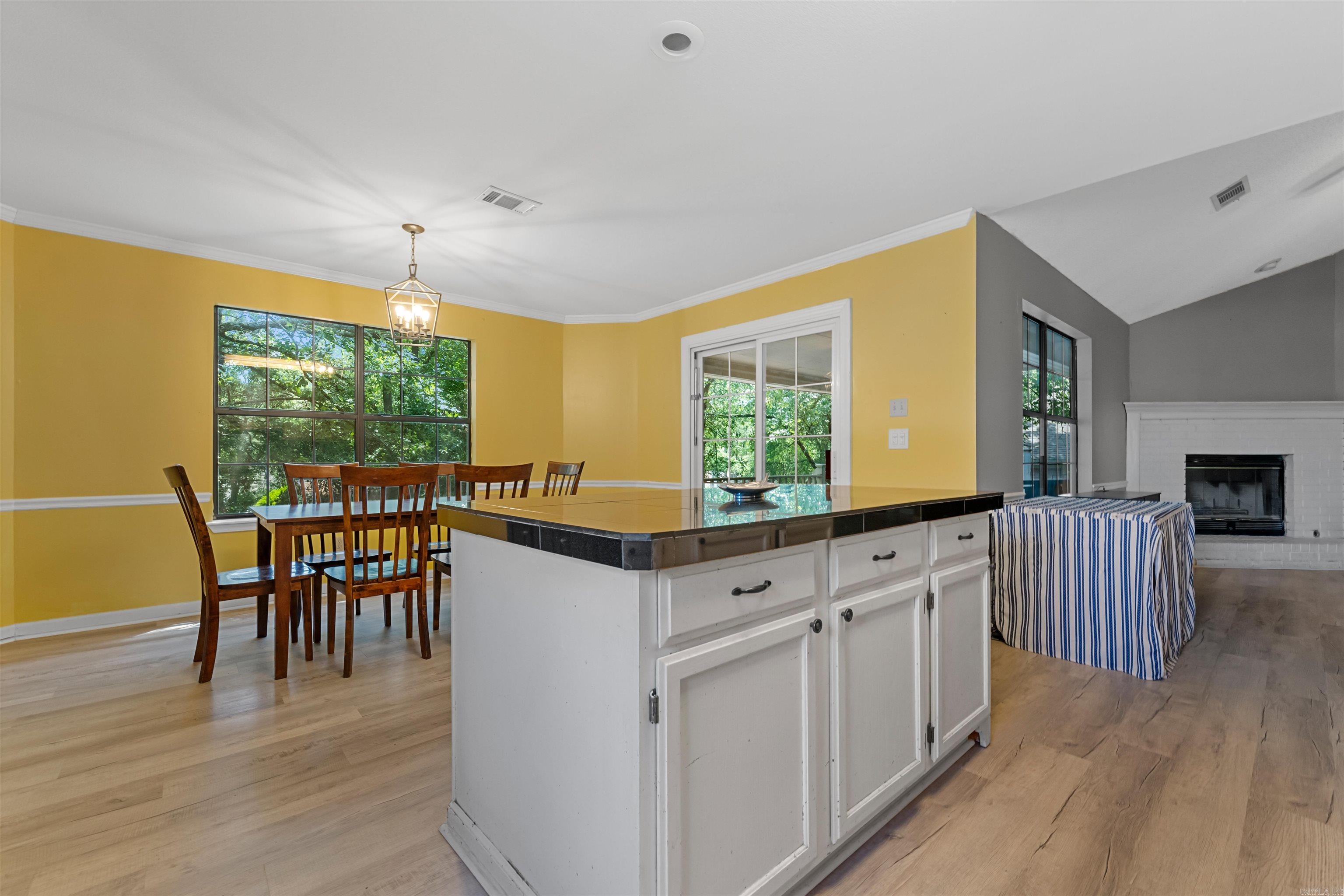 WOODLAND HEIGHTS ADDN - Residential