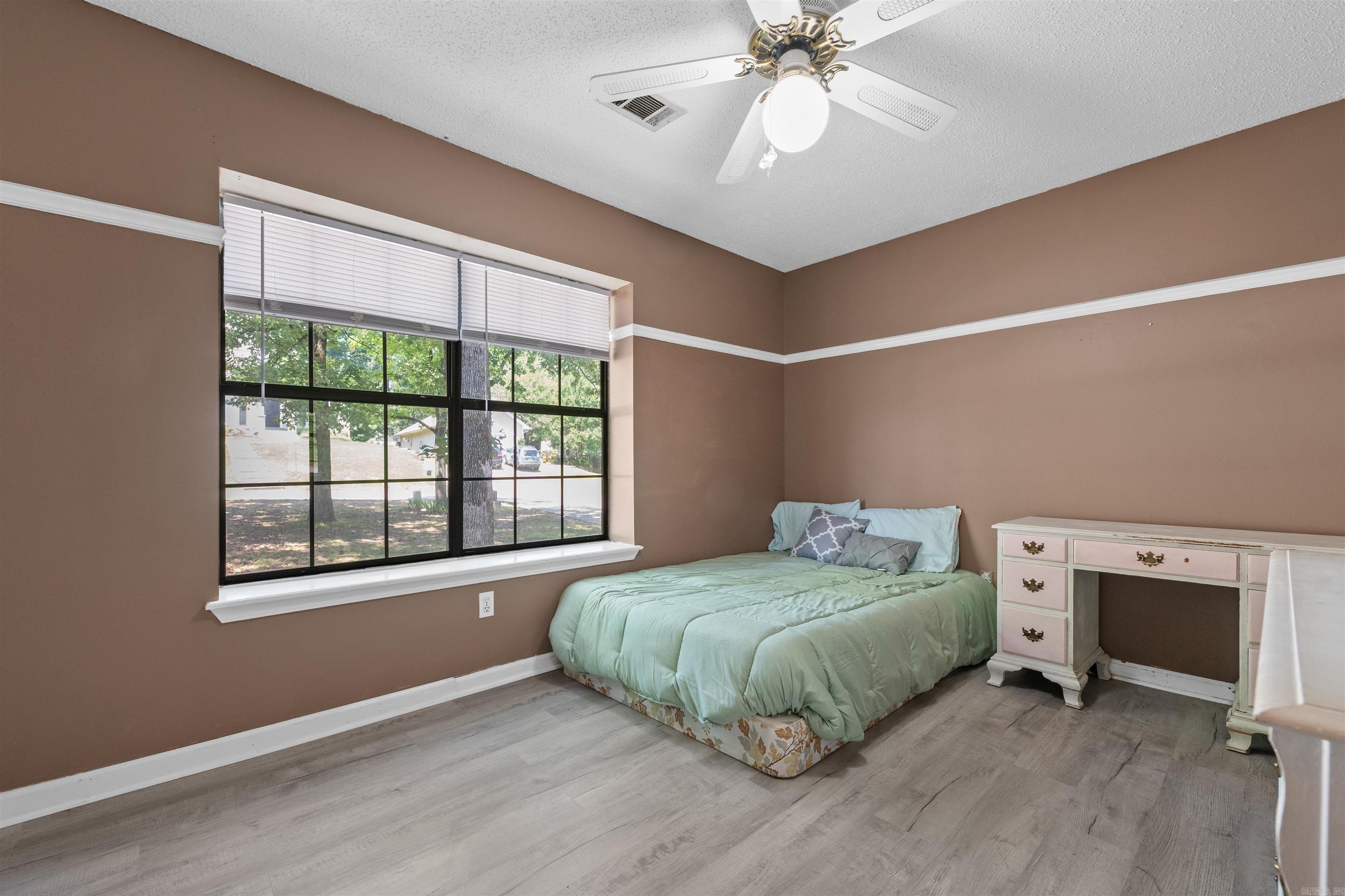 WOODLAND HEIGHTS ADDN - Residential