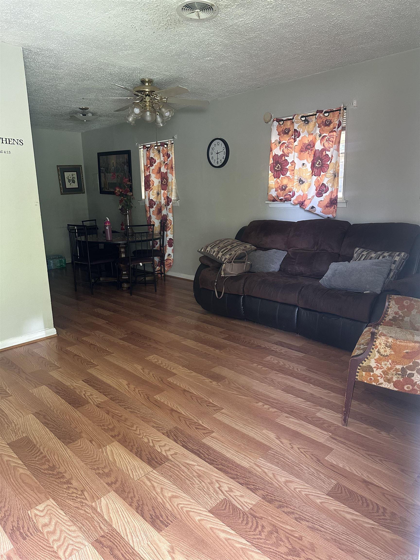 GREENLEA - Residential