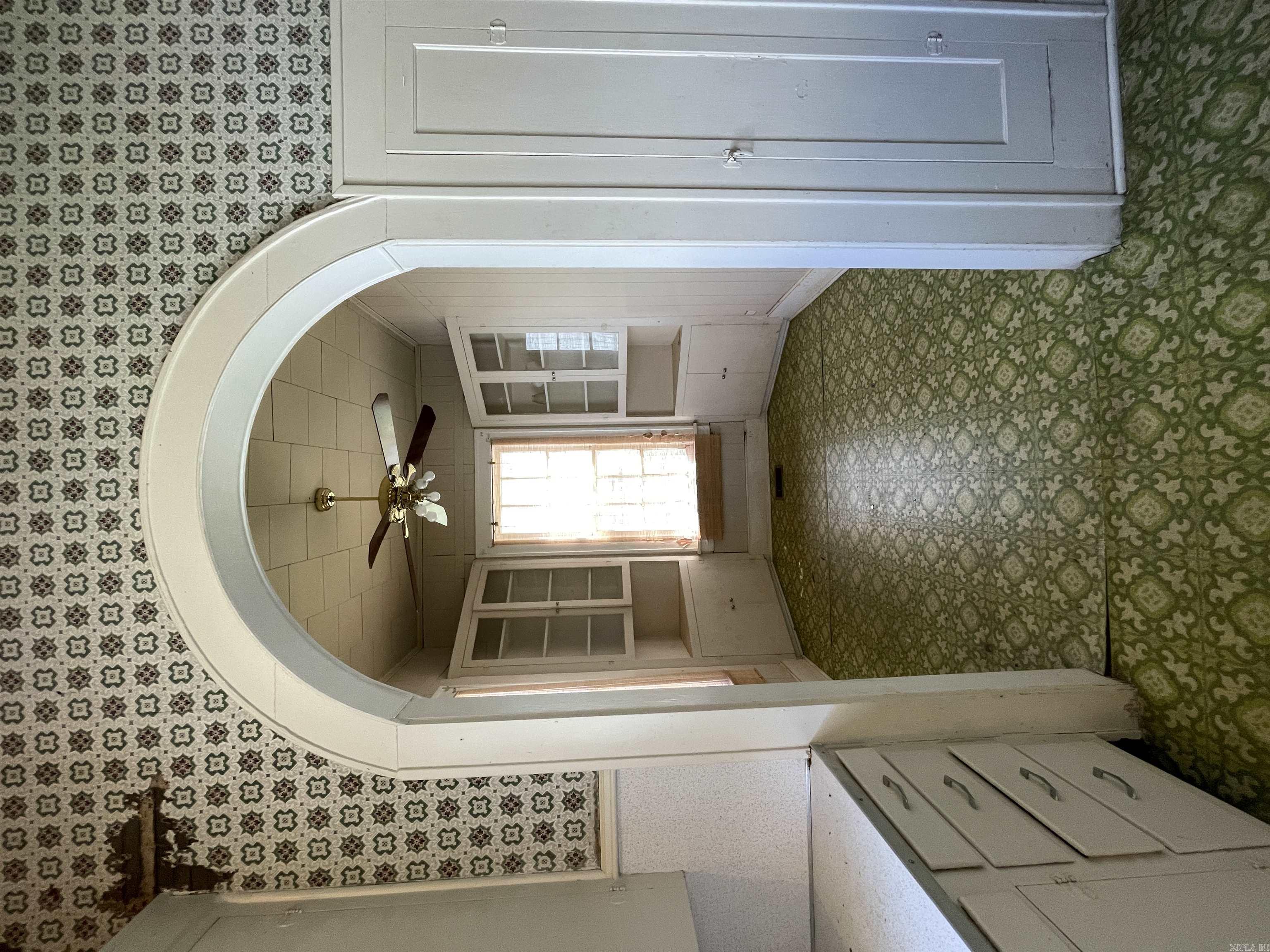 W L BRADLEY ADDN - Residential