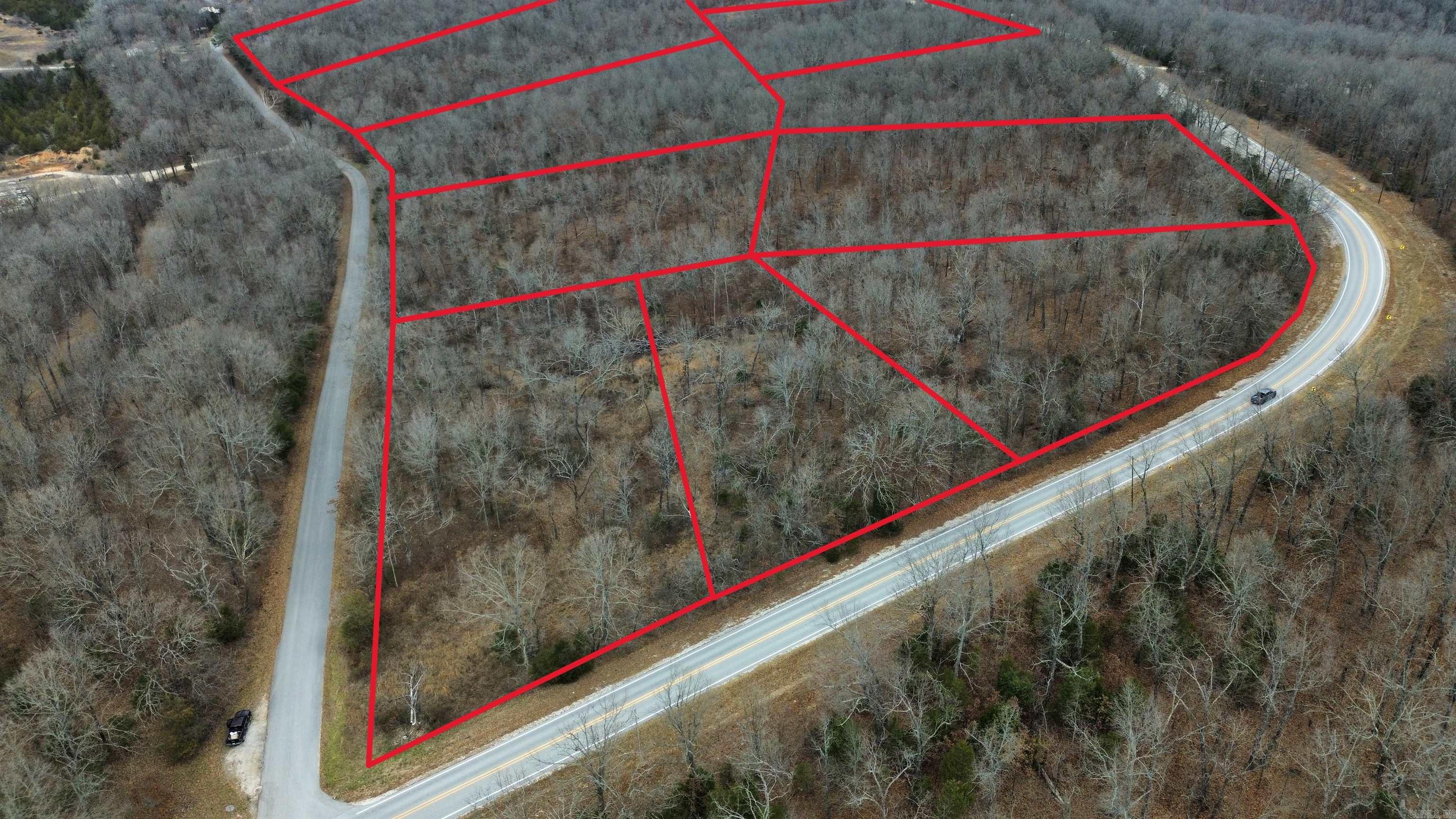 CROWN LAKE ESTATES - Land