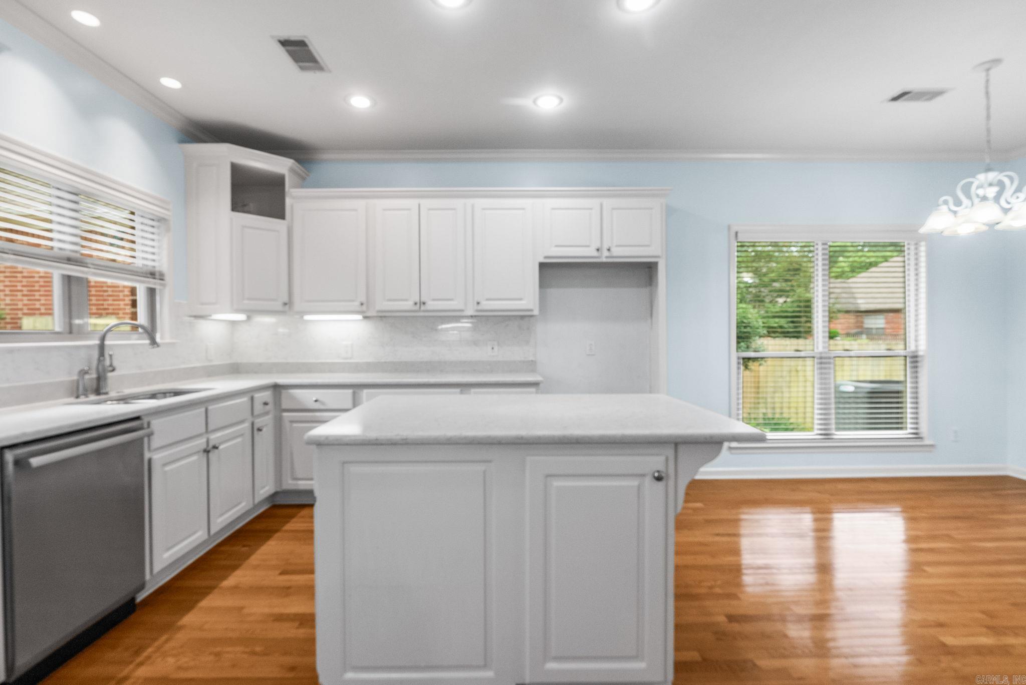 CHENAL VALLEY ABERDEEN - Residential