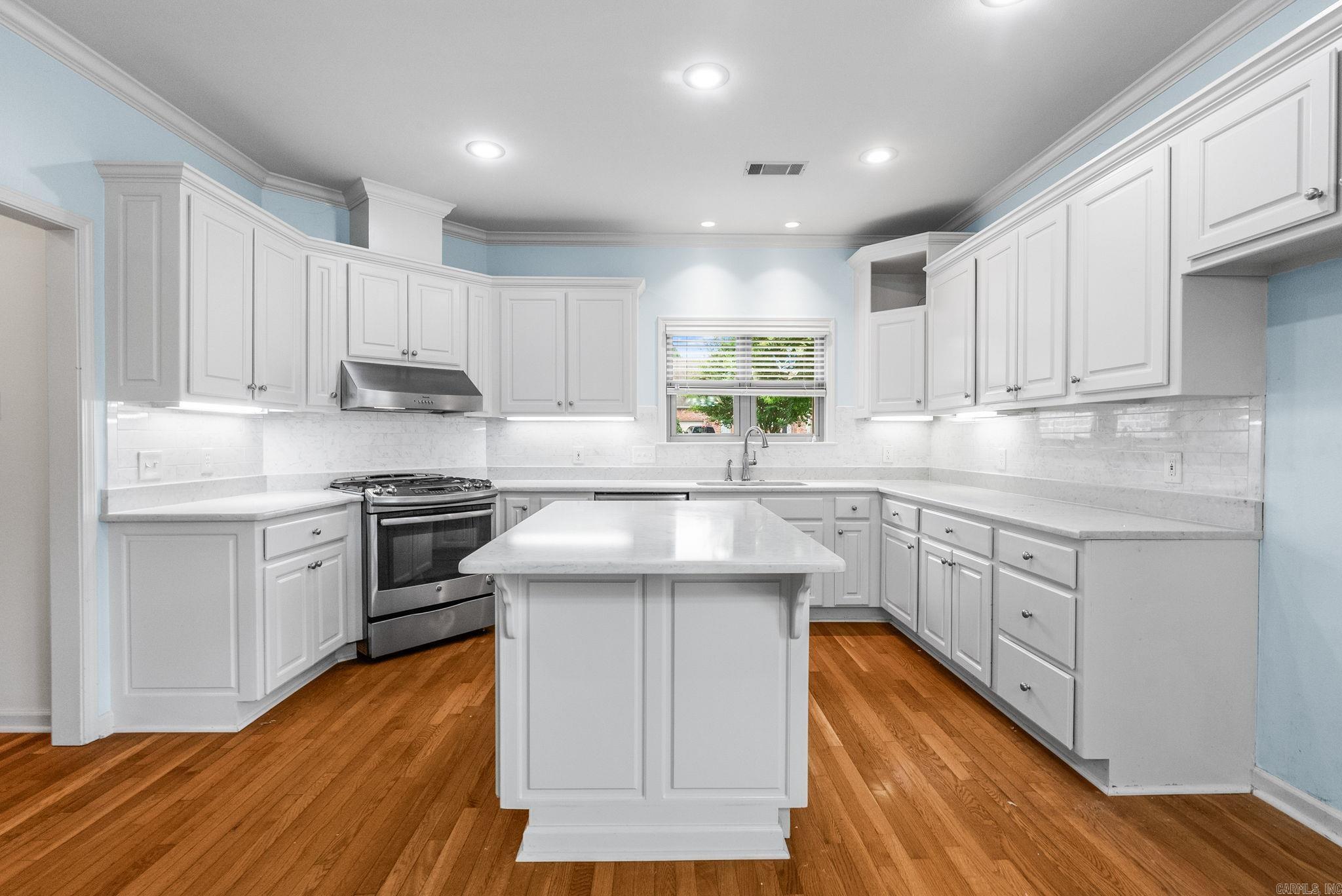 CHENAL VALLEY ABERDEEN - Residential