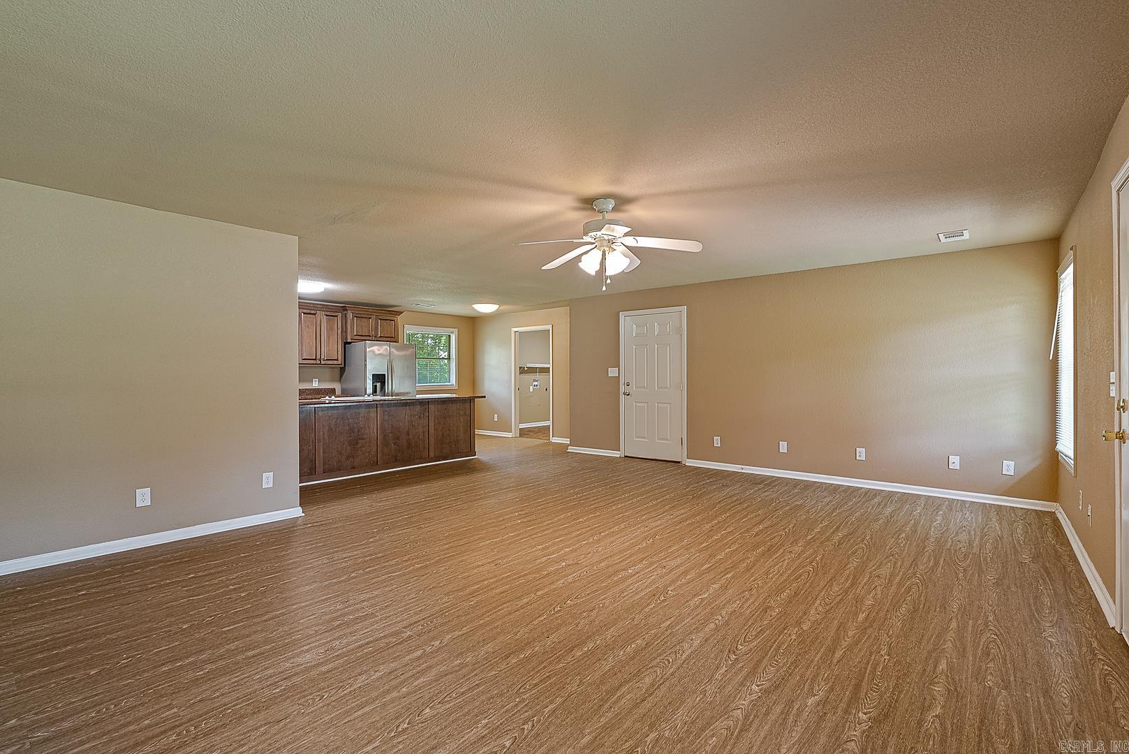 GREENFIELD - Residential