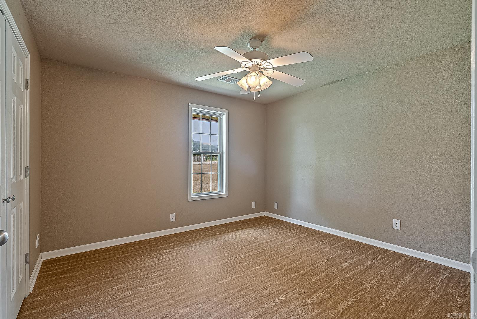 GREENFIELD - Residential