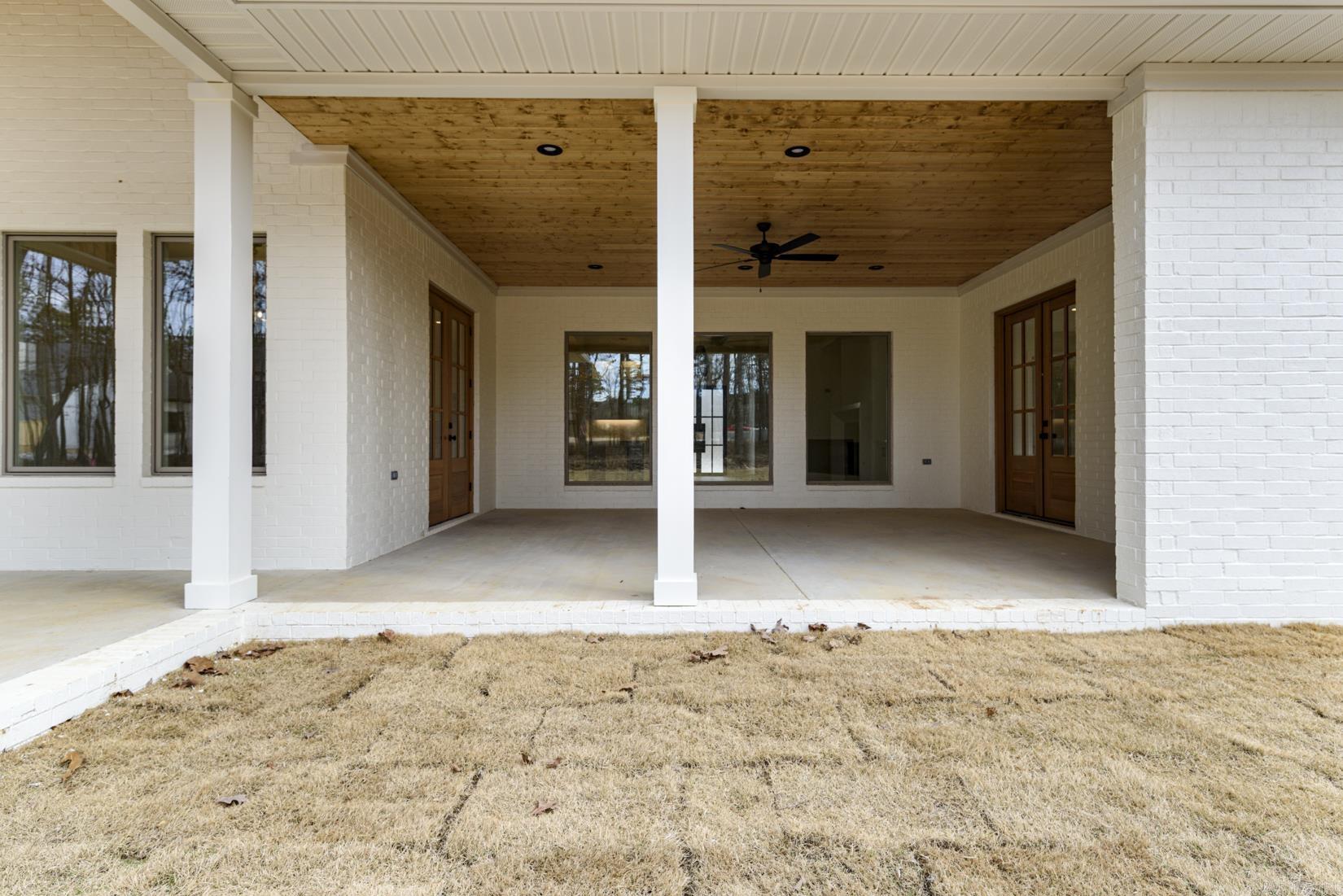 CHENAL VALLEY "MIRAMONT CIRCLE" - Residential