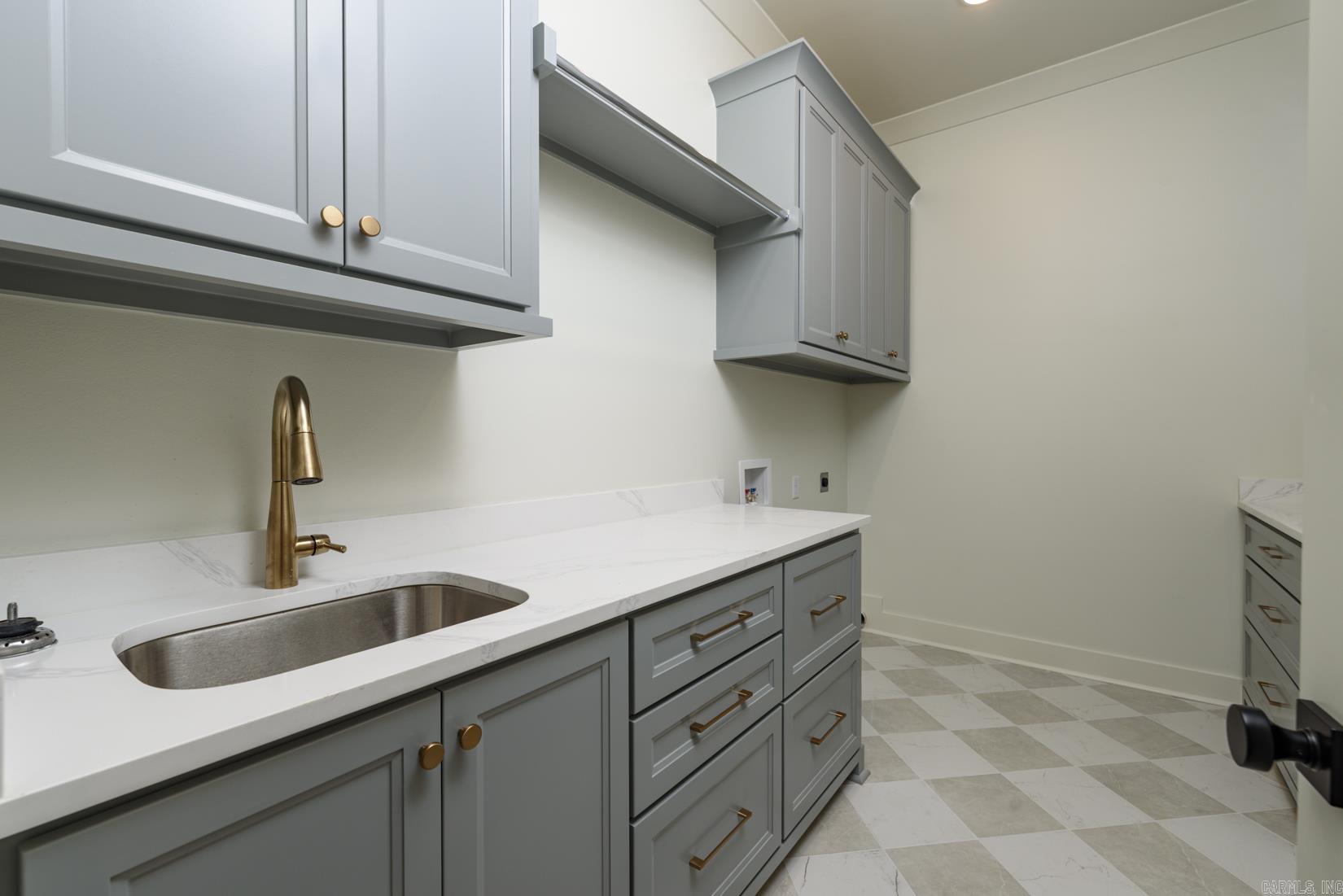 CHENAL VALLEY "MIRAMONT CIRCLE" - Residential
