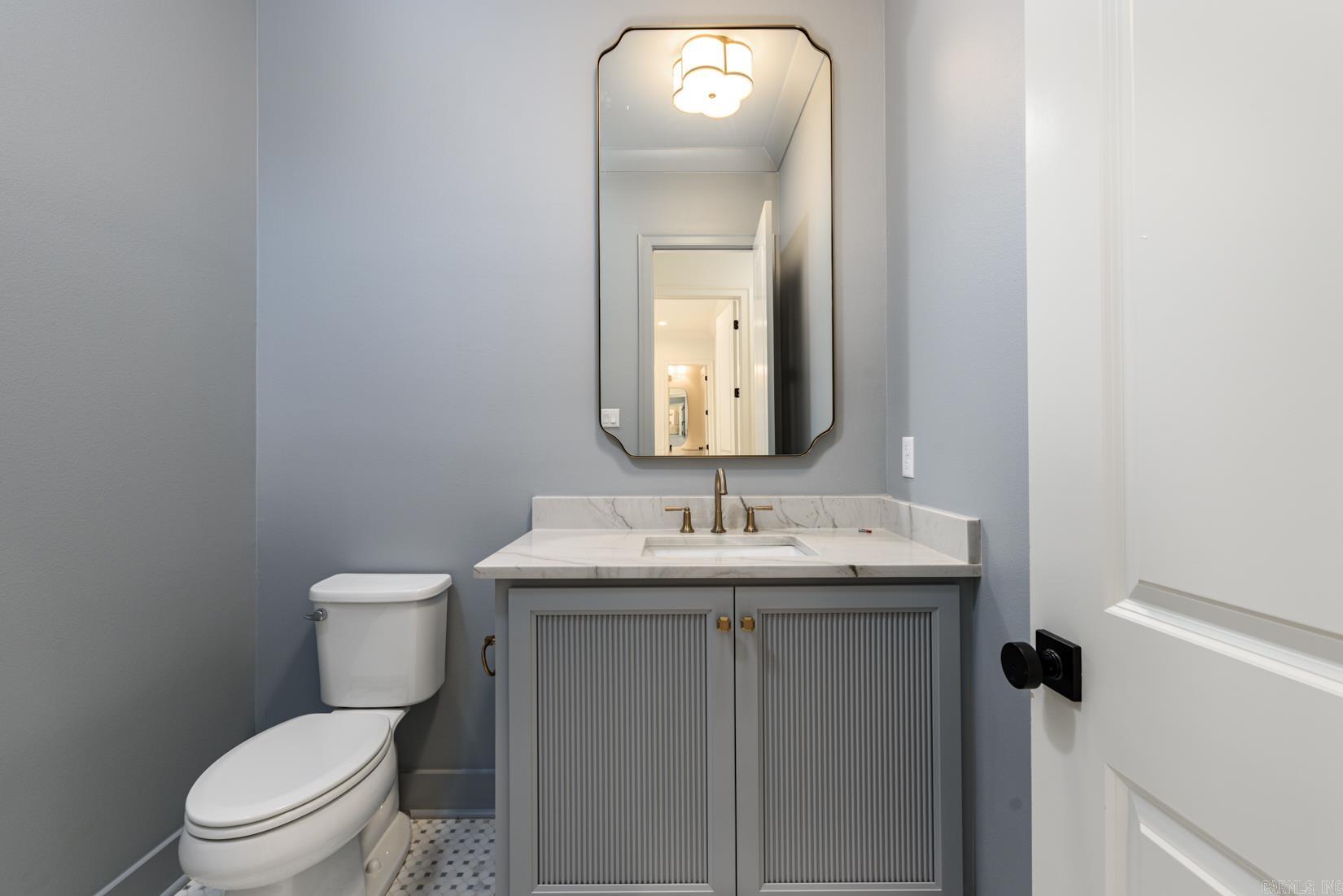 CHENAL VALLEY "MIRAMONT CIRCLE" - Residential