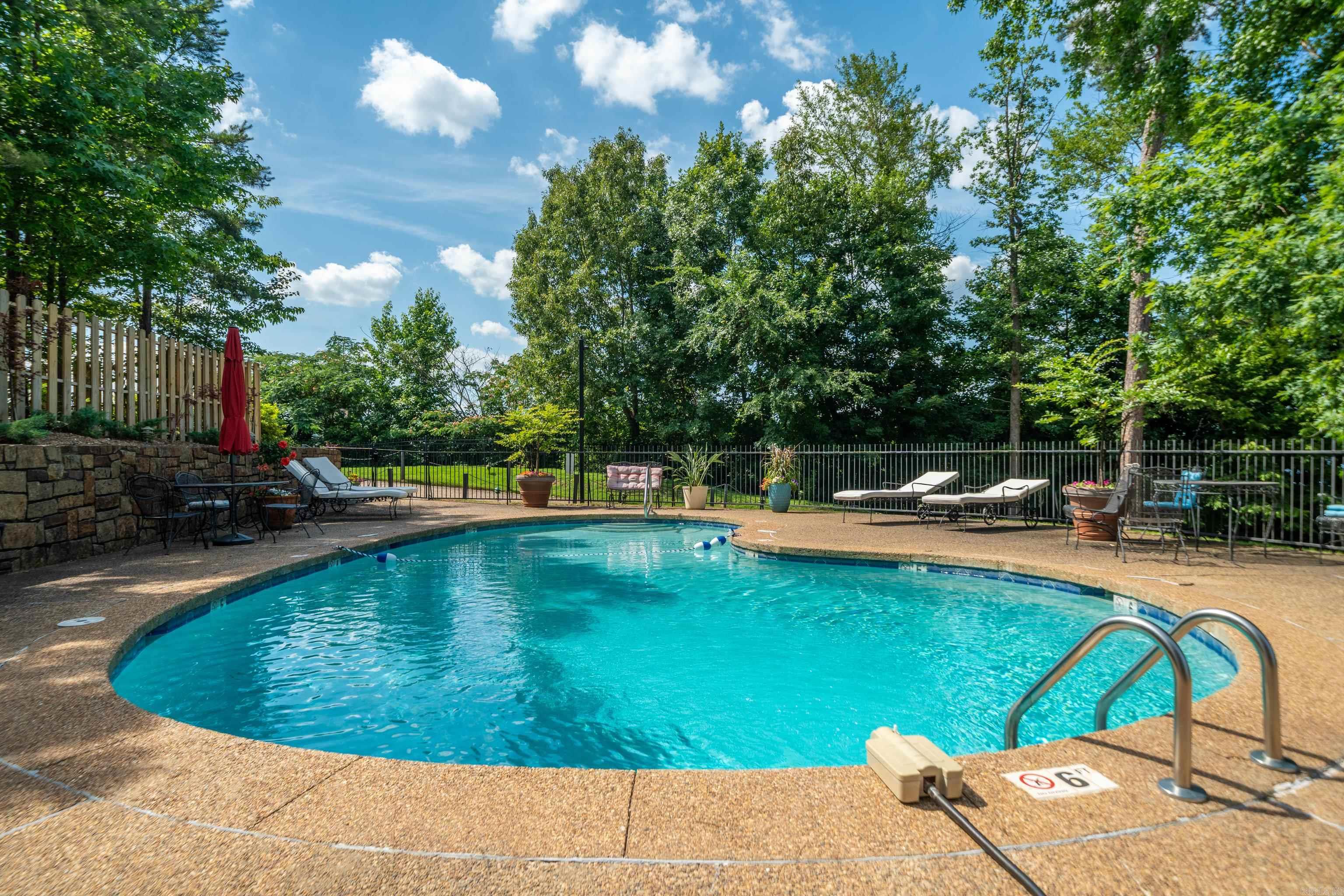 CHESSWOOD HPR - Residential