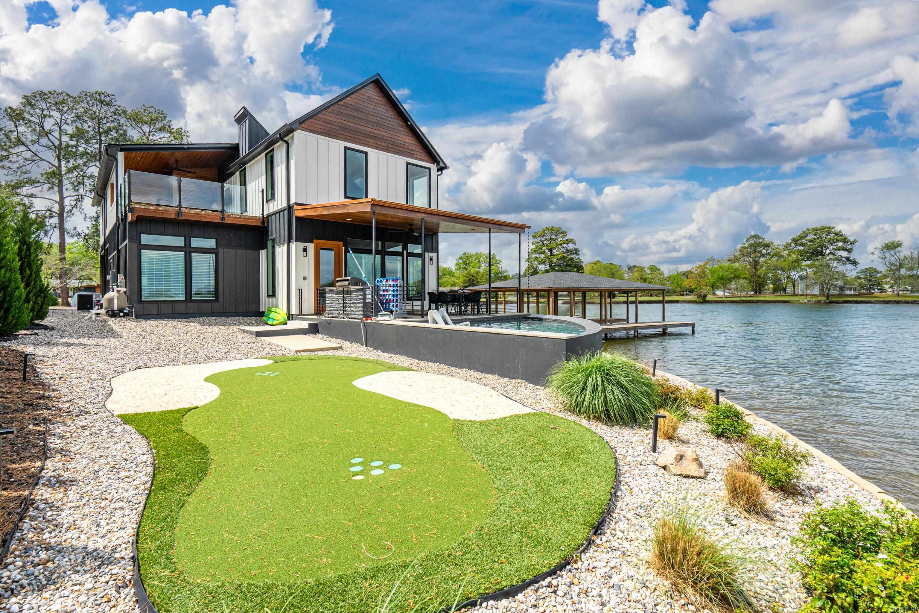 Metes & Bounds - Residential