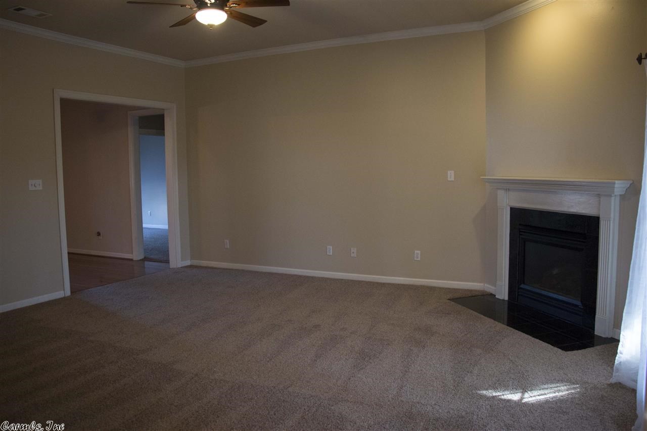 HURRICANE LAKE EST - Residential