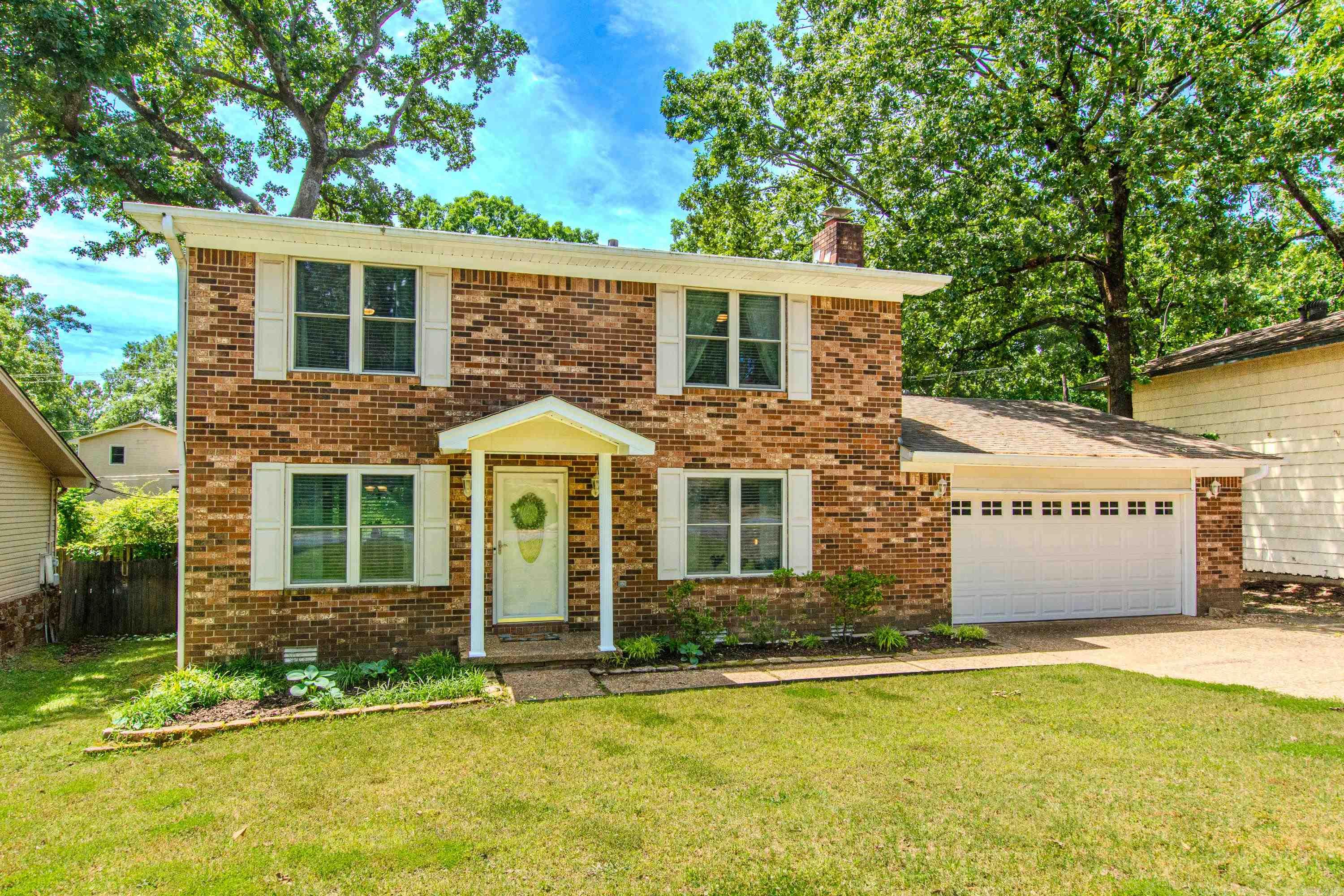 GREEN HILLS - Residential