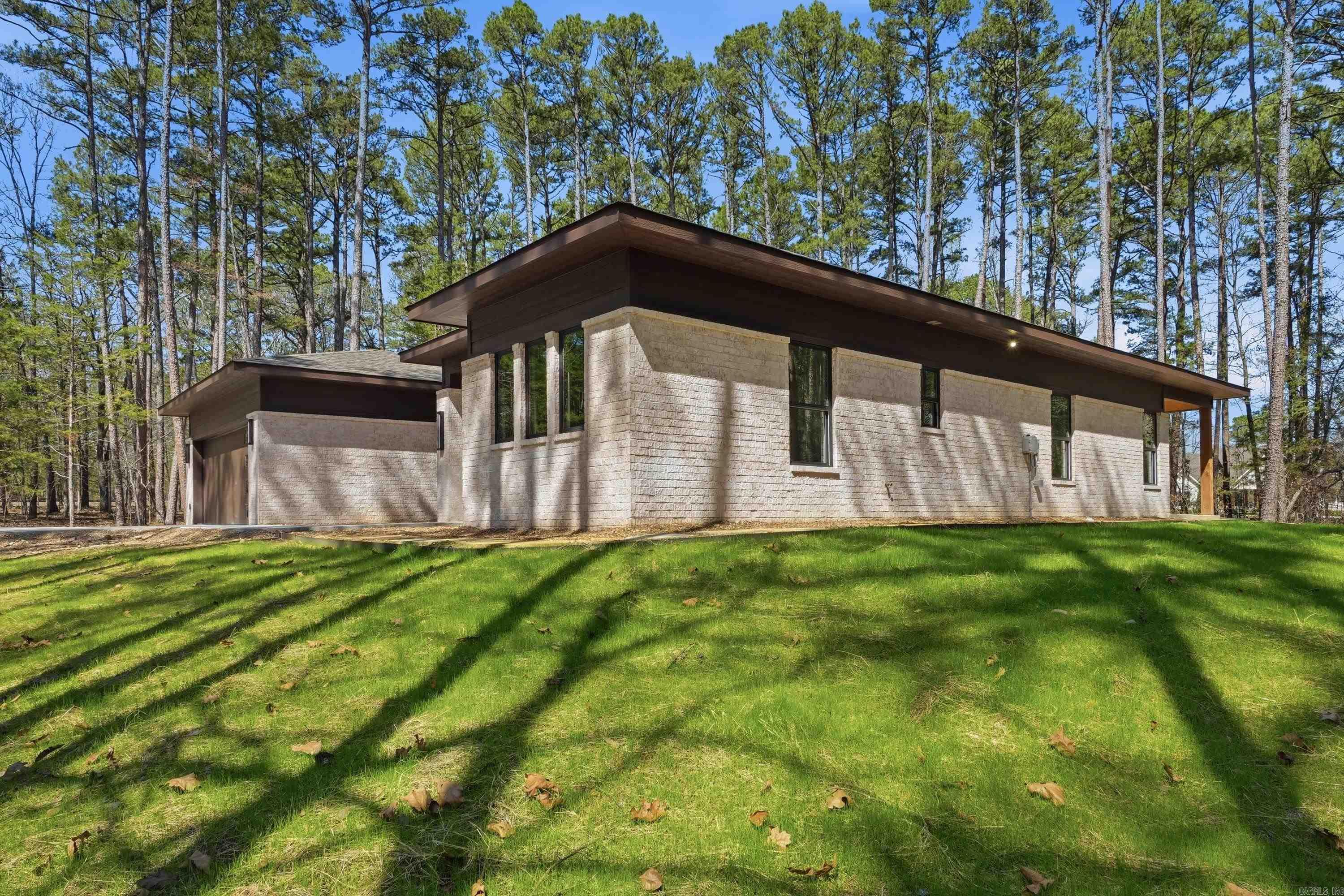 GRAND ISLE - Residential