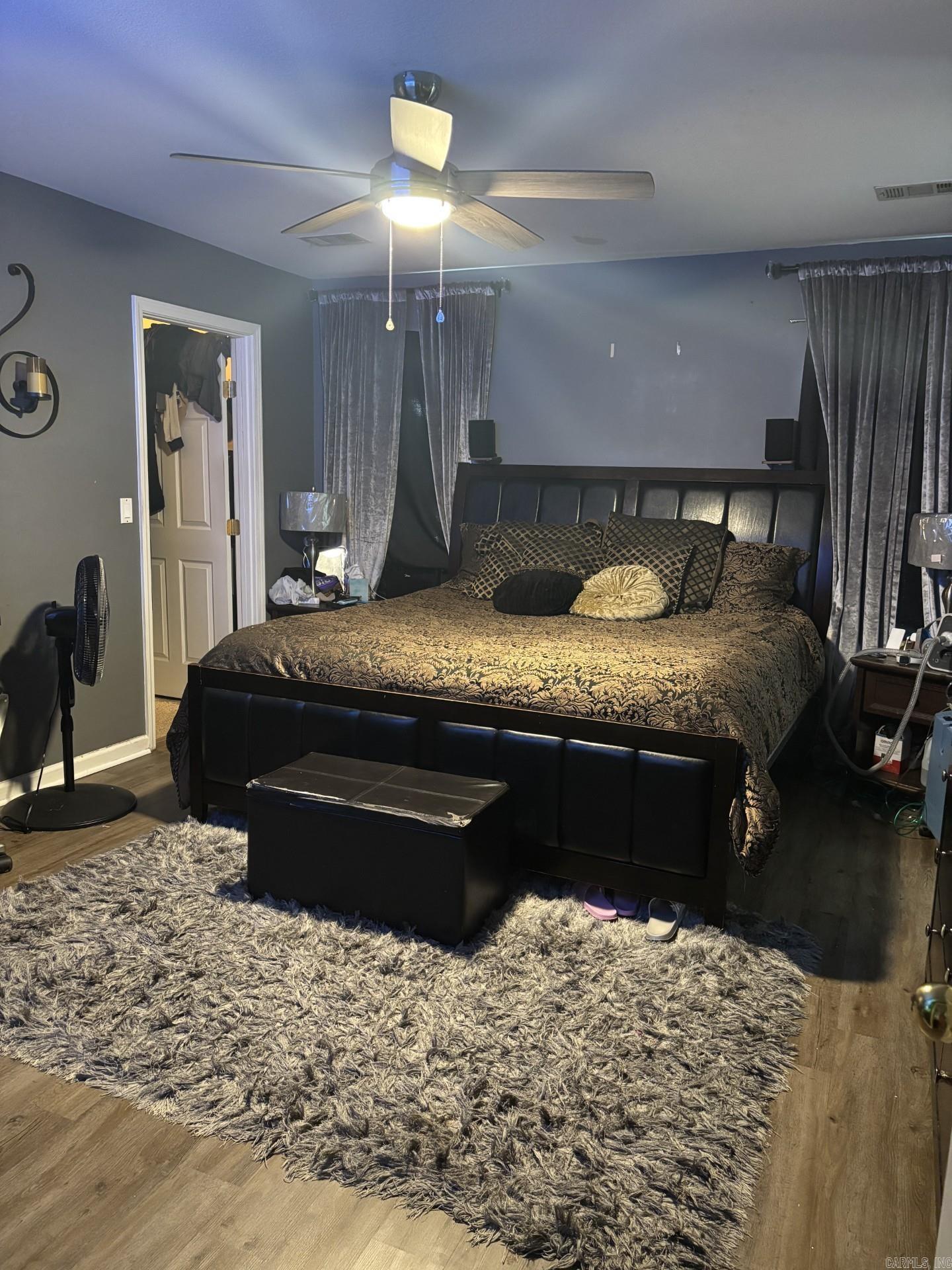 COLONY PARK - Residential