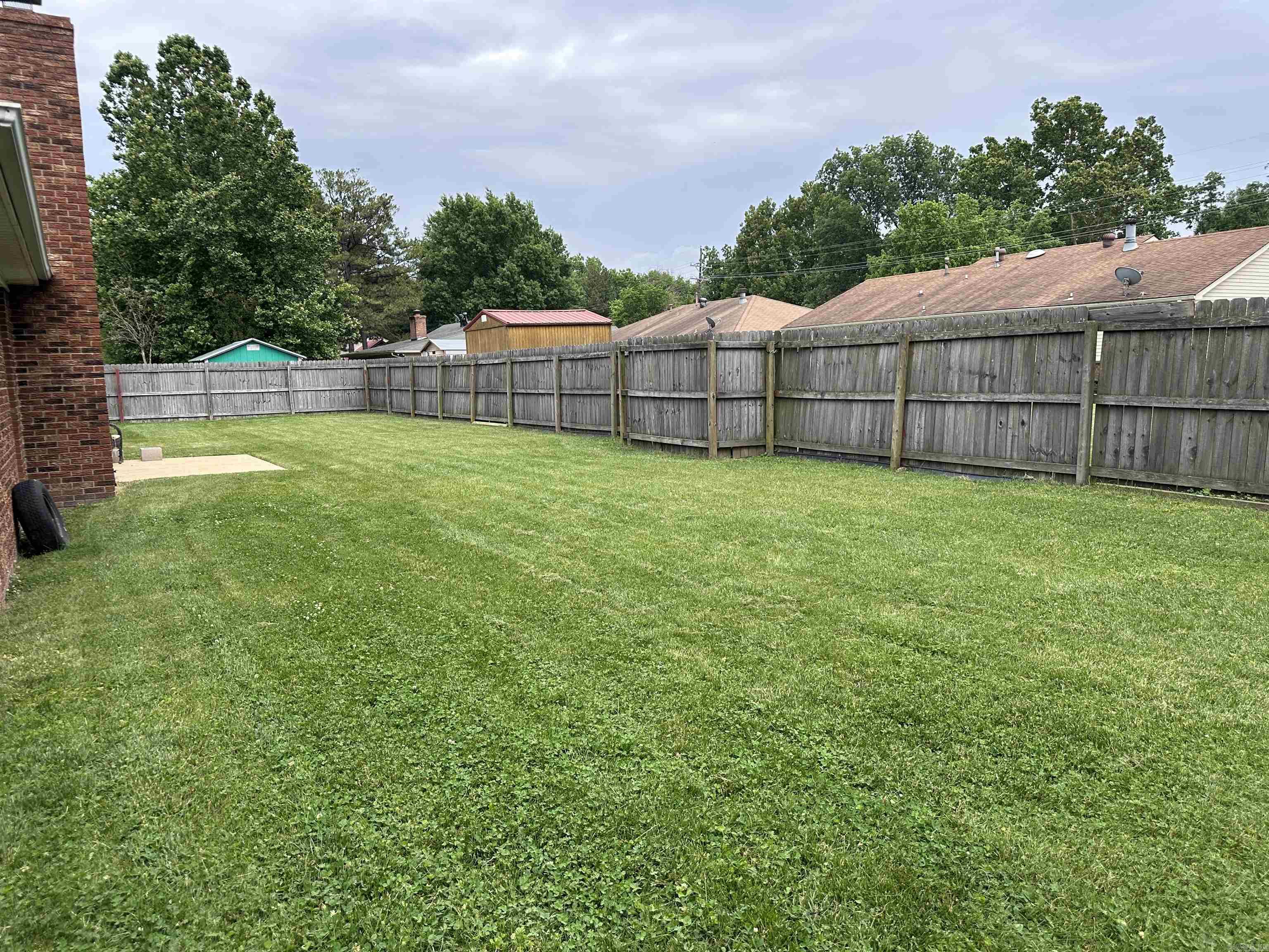 RIVER OAKS - Residential