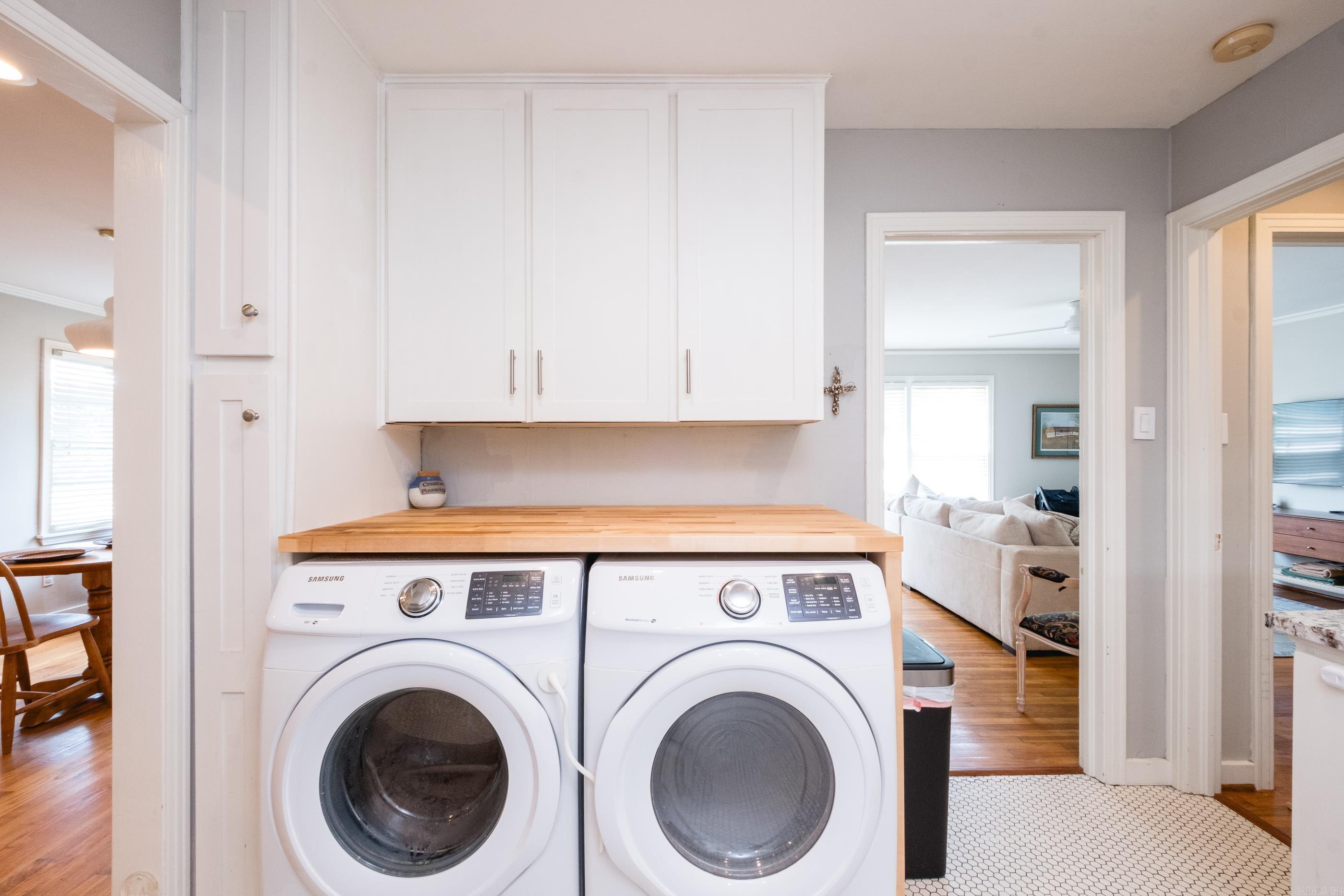 KINGWOOD PLACE - Residential