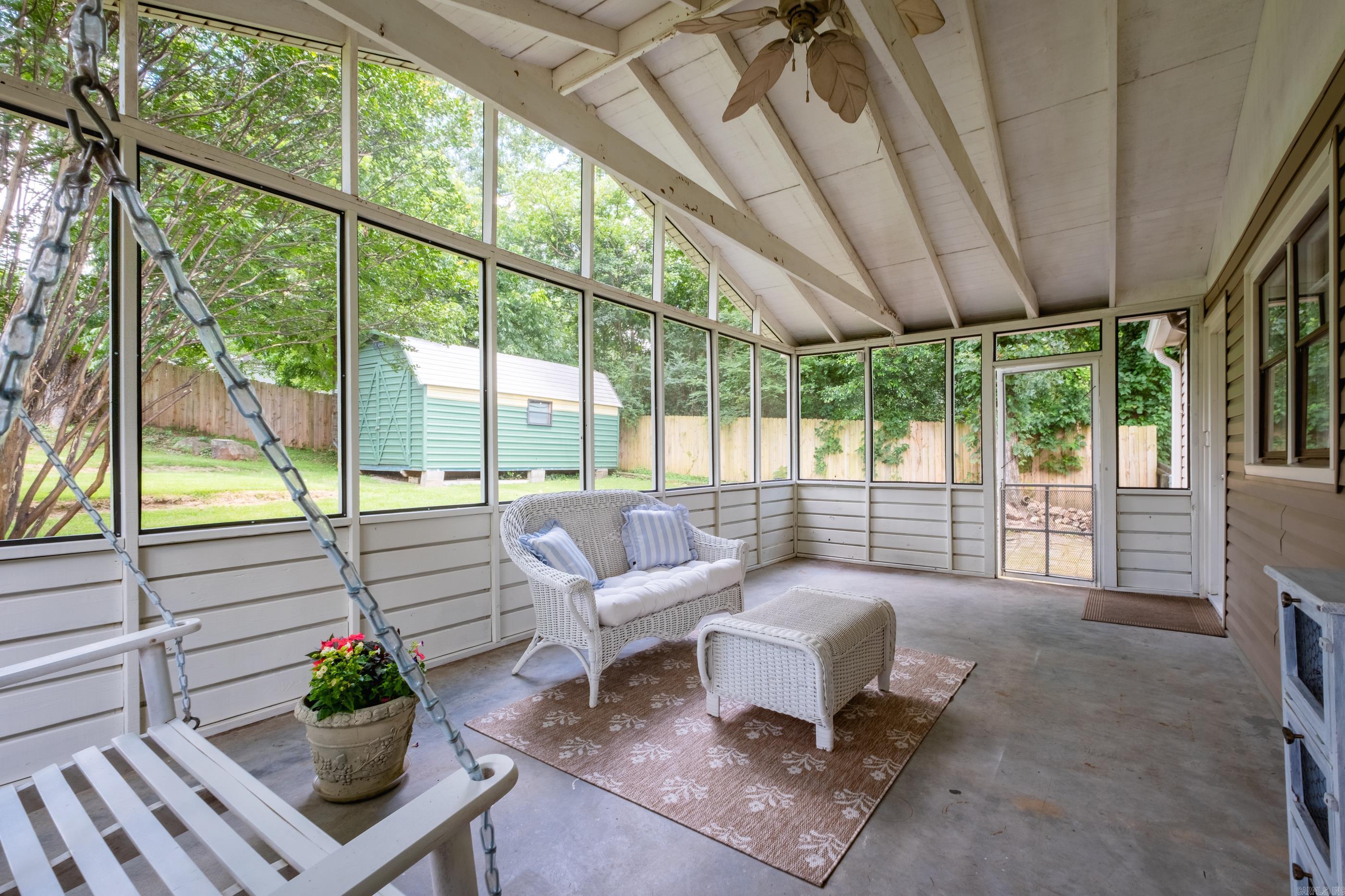 KINGWOOD PLACE - Residential