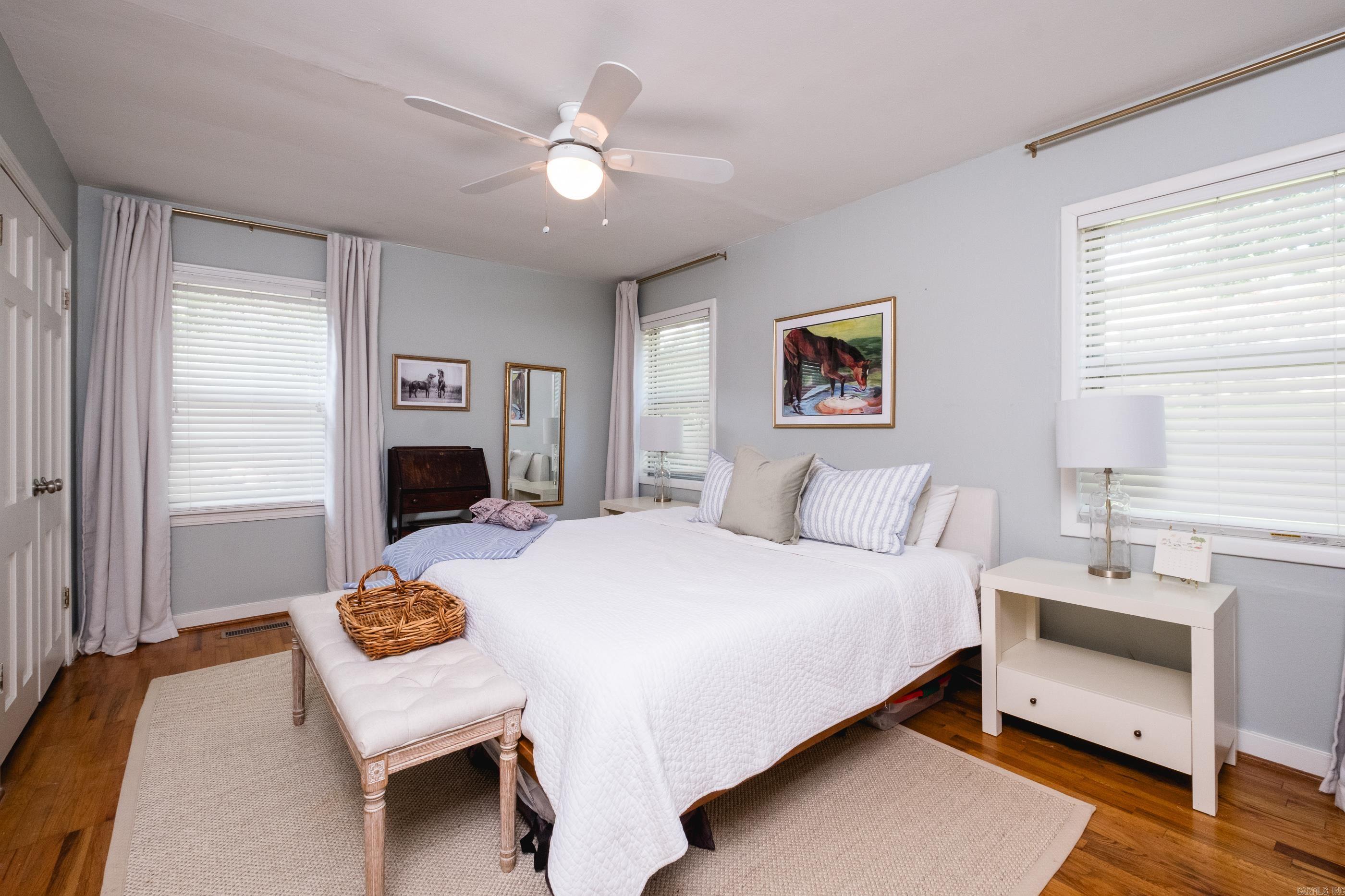 KINGWOOD PLACE - Residential