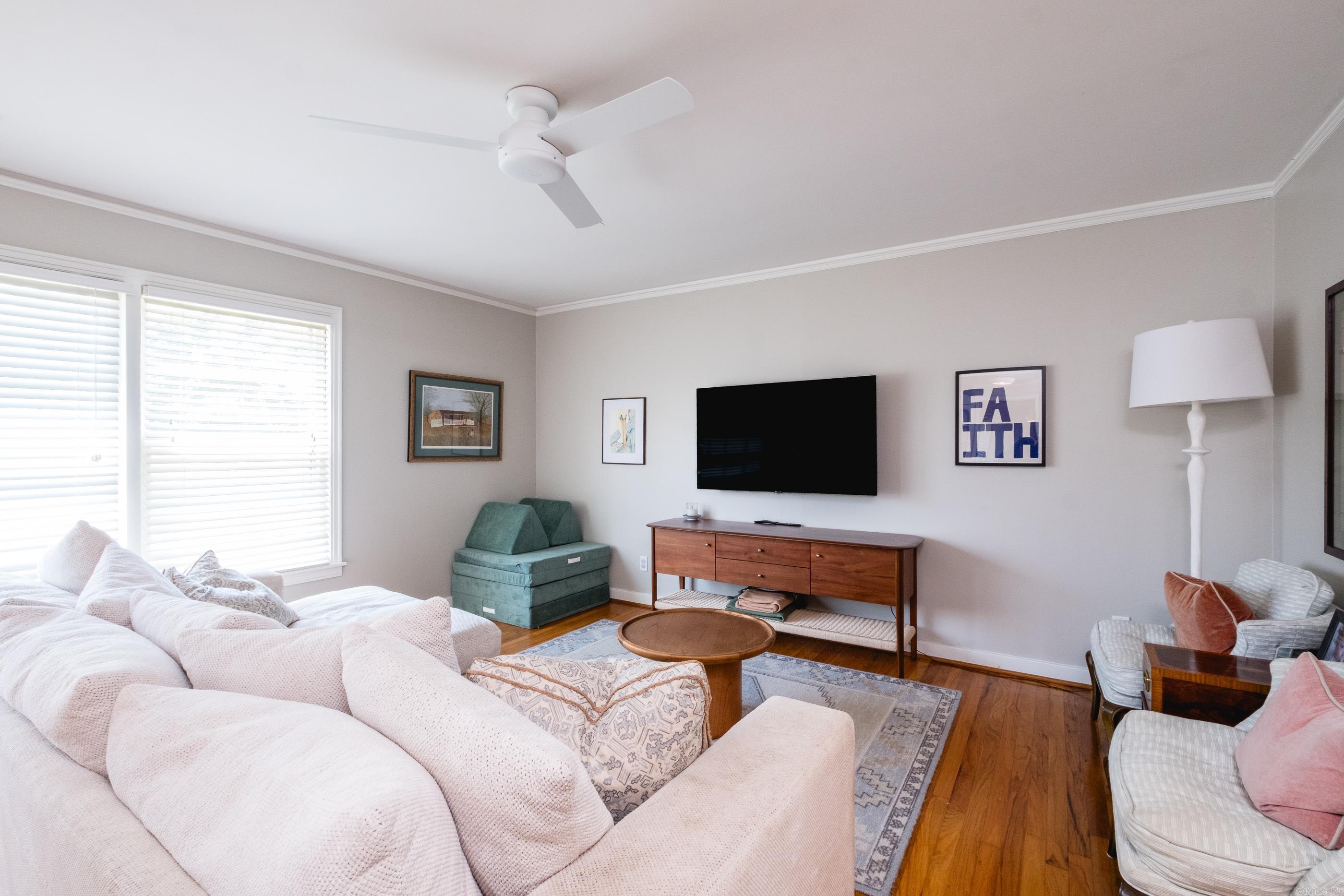 KINGWOOD PLACE - Residential