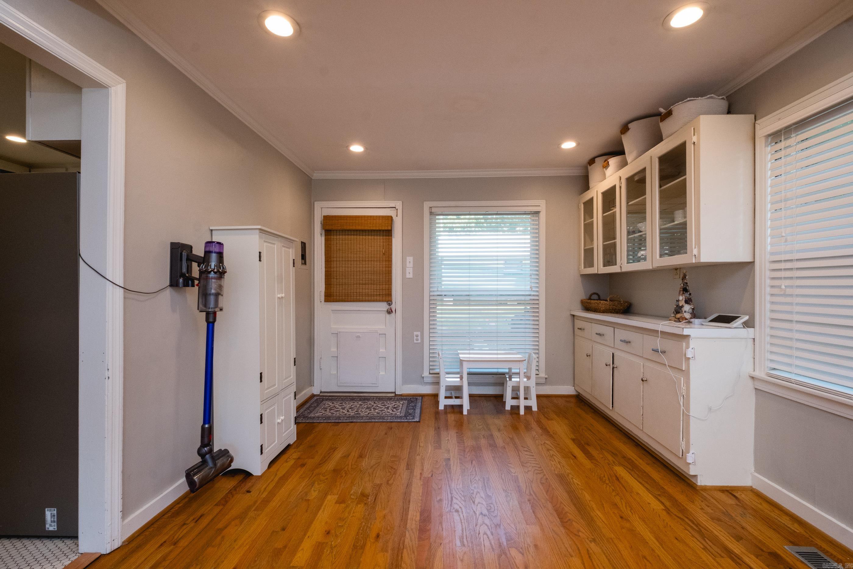 KINGWOOD PLACE - Residential