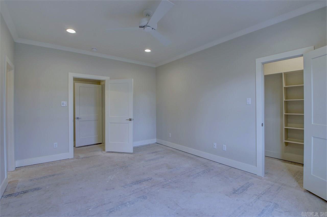 CHENAL VALLEY HALLEN COURT - Residential