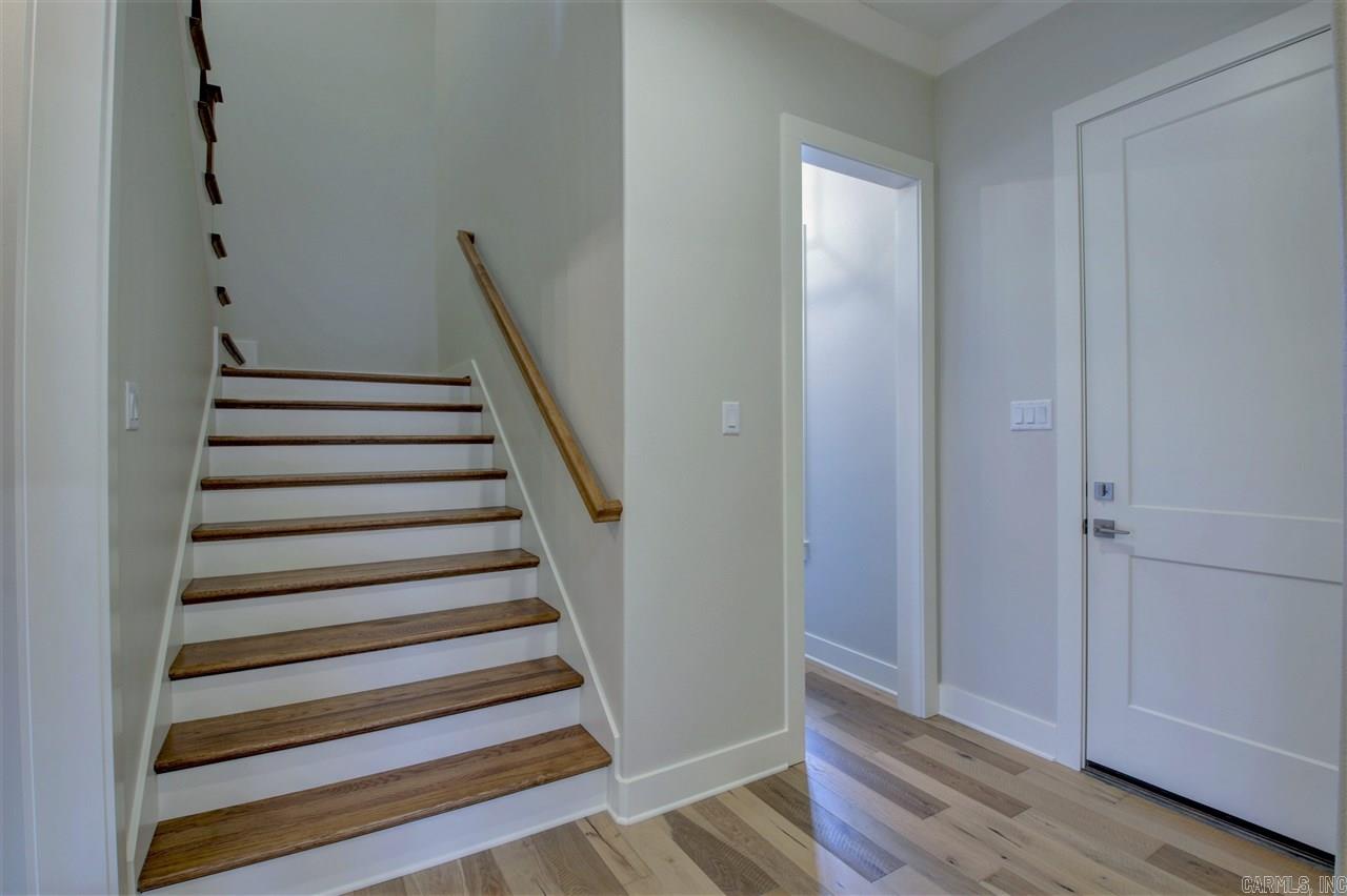 CHENAL VALLEY HALLEN COURT - Residential