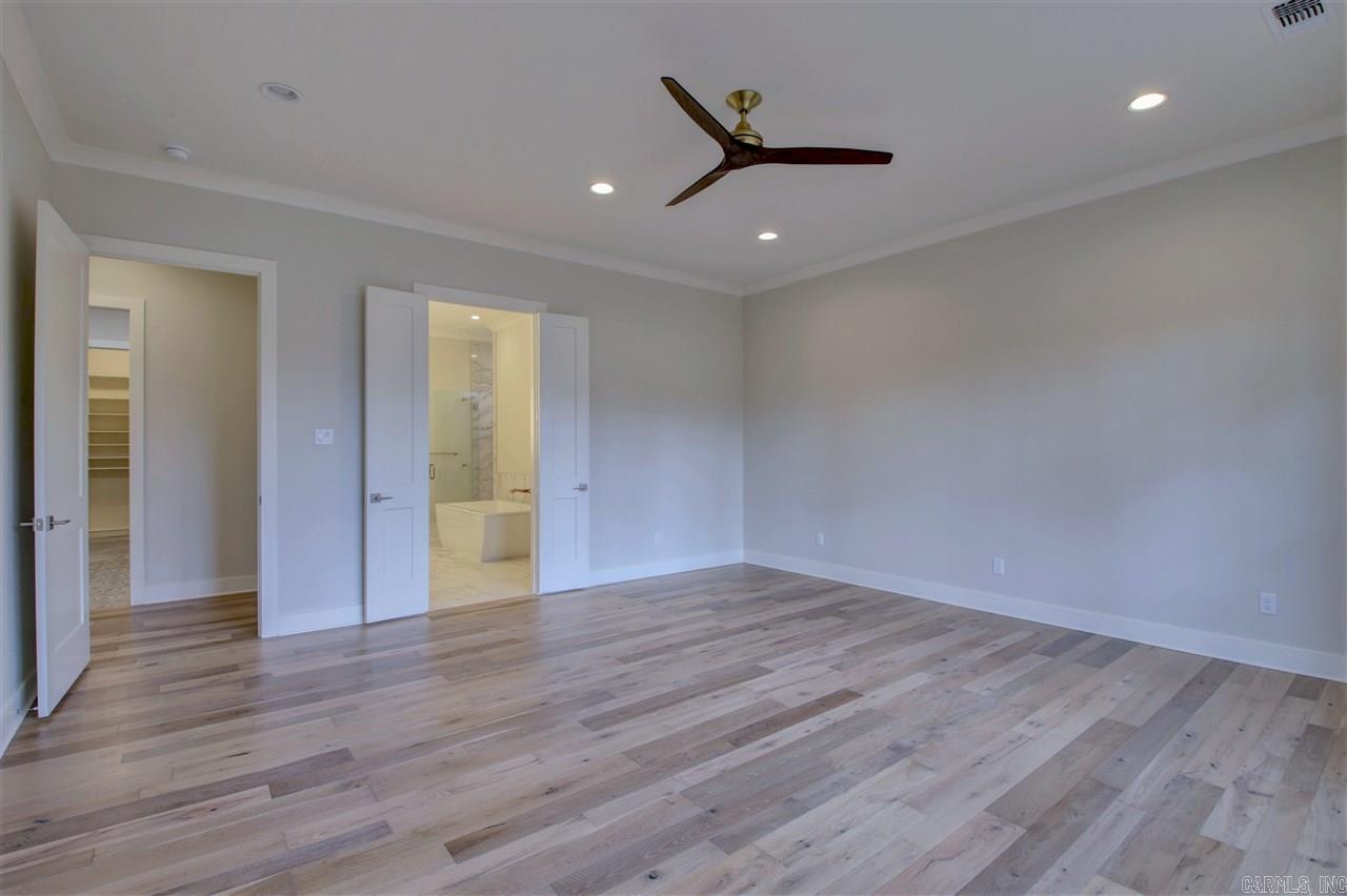 CHENAL VALLEY HALLEN COURT - Residential