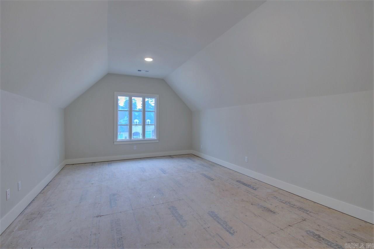 CHENAL VALLEY HALLEN COURT - Residential