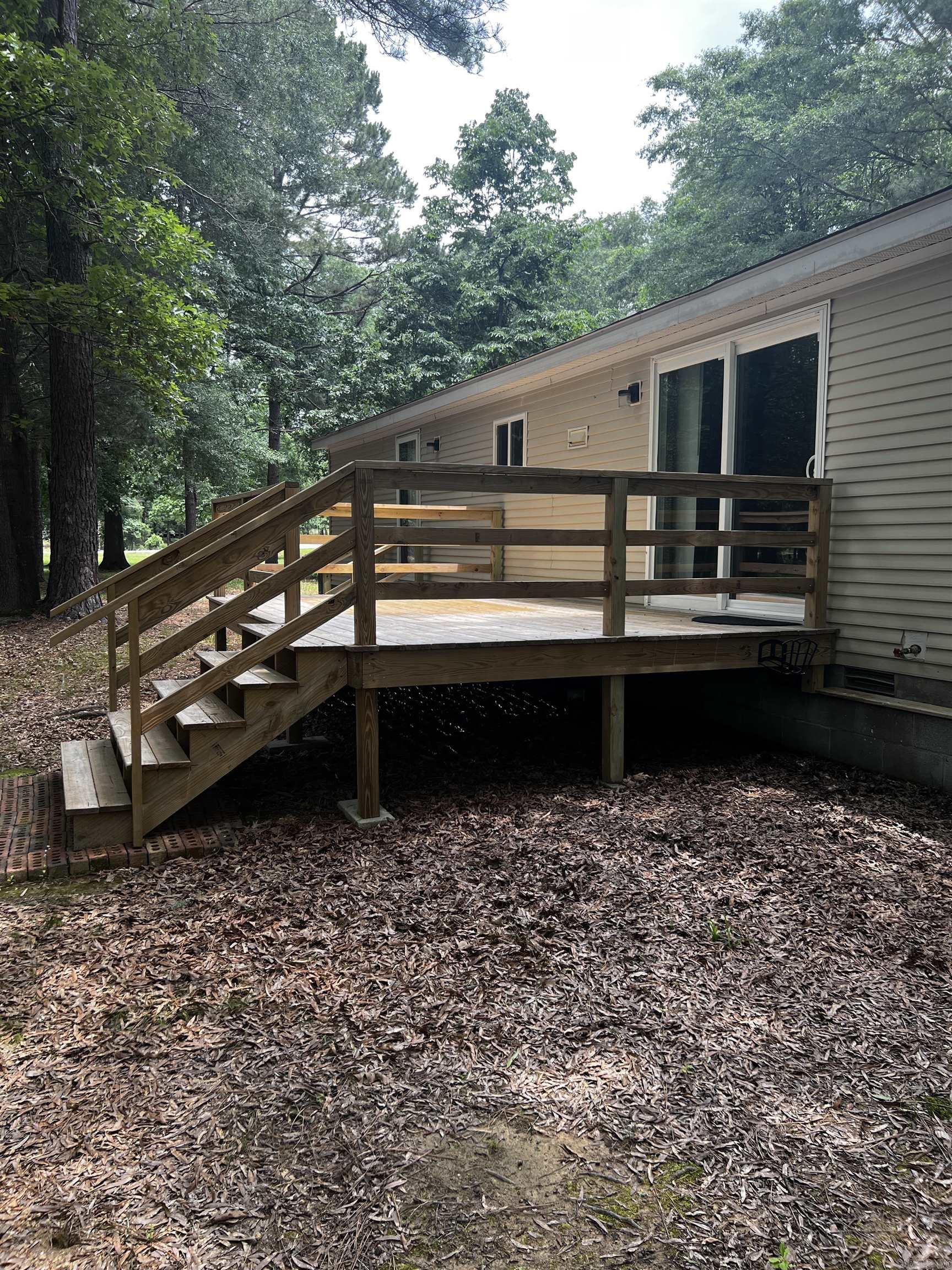 HUNTERS RUN - Residential