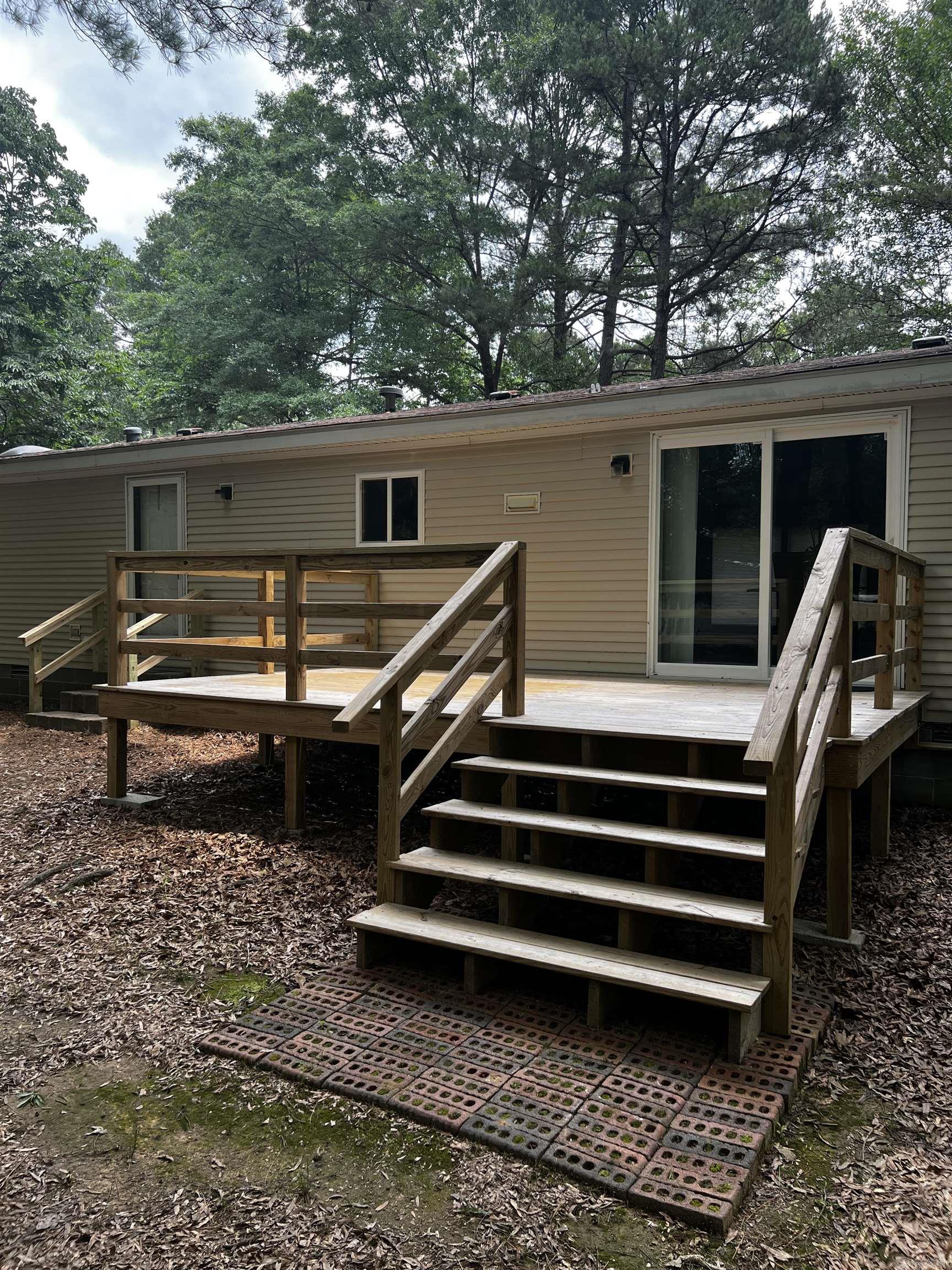 HUNTERS RUN - Residential