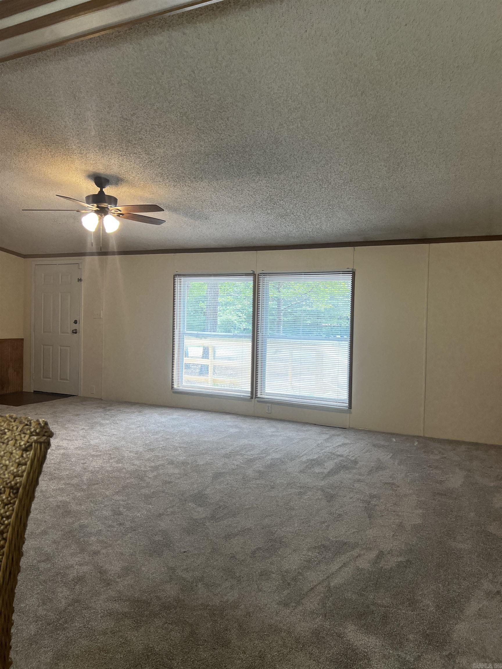 HUNTERS RUN - Residential