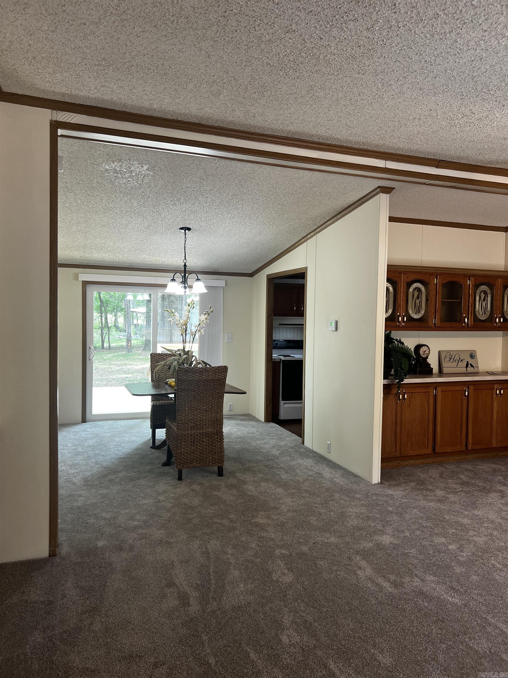HUNTERS RUN - Residential