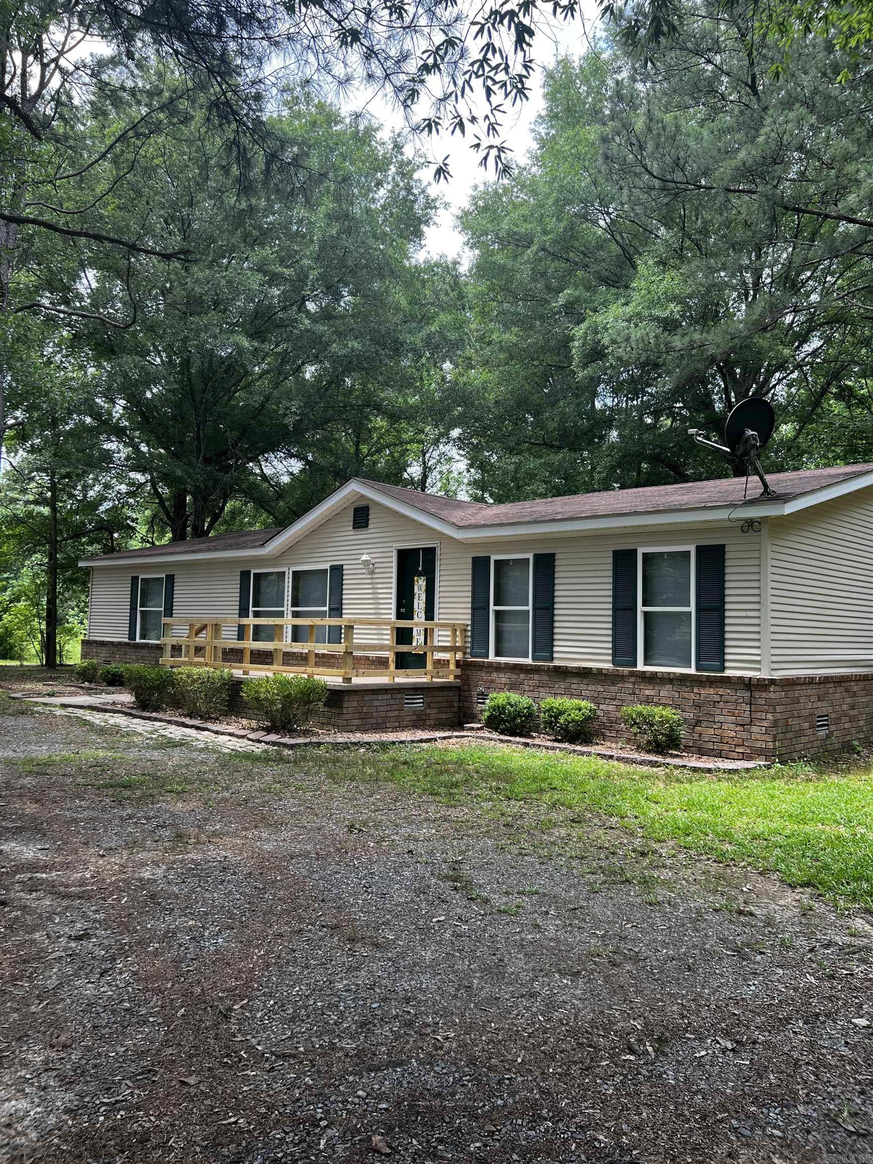 HUNTERS RUN - Residential