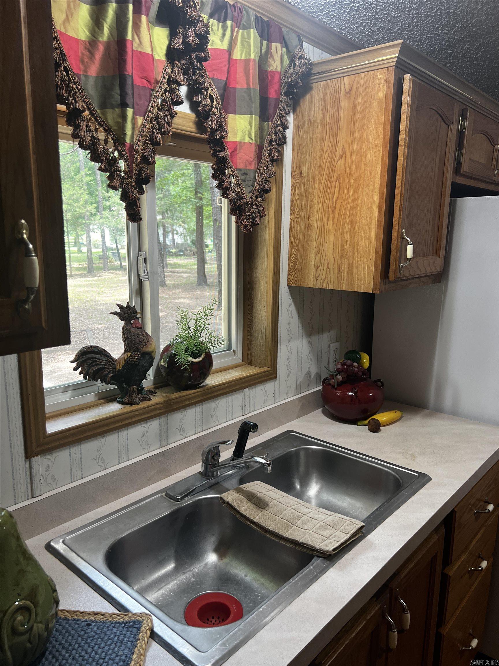 HUNTERS RUN - Residential