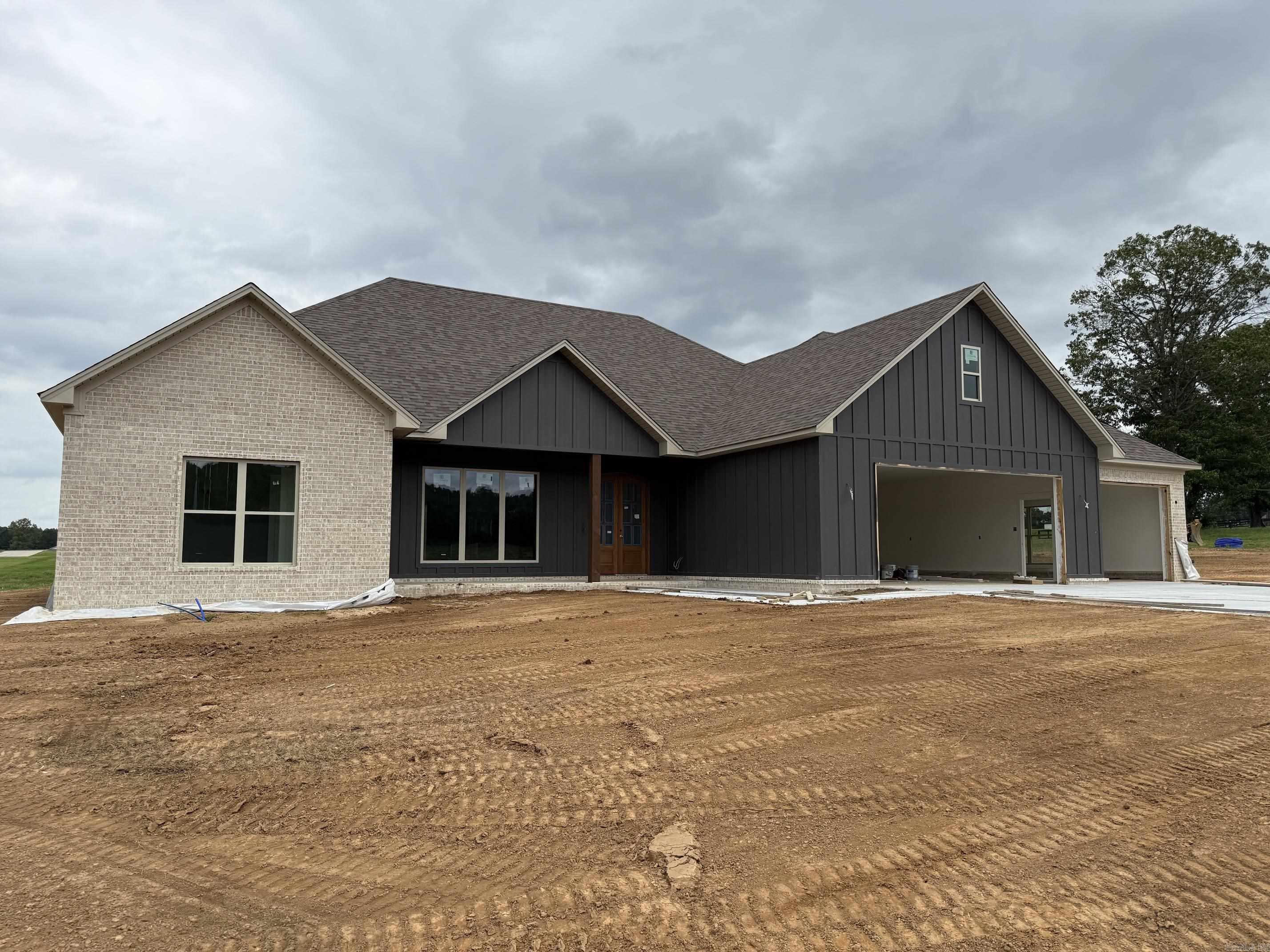 REPUBLICAN VALLEY ESTATES - Residential