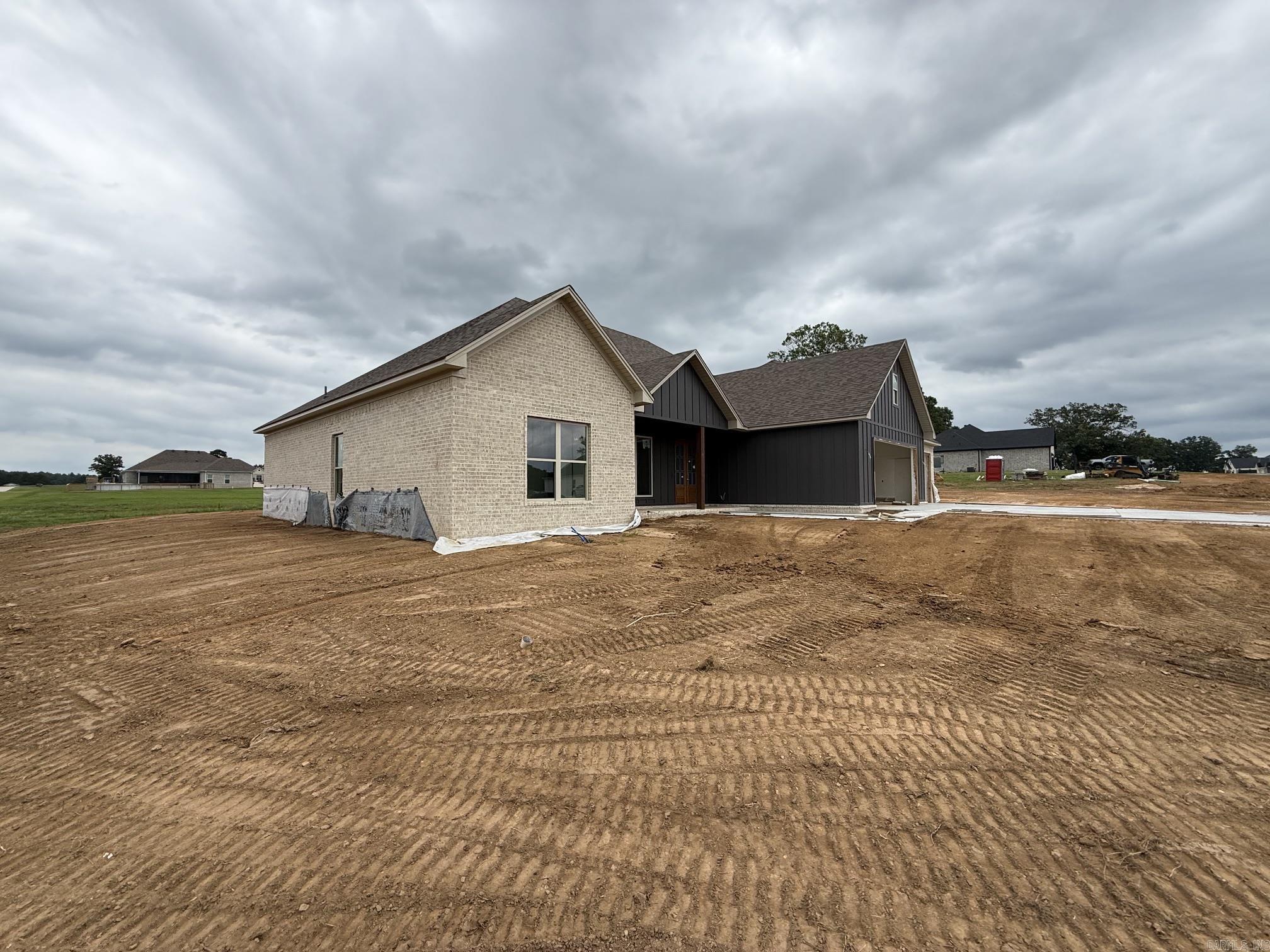 REPUBLICAN VALLEY ESTATES - Residential