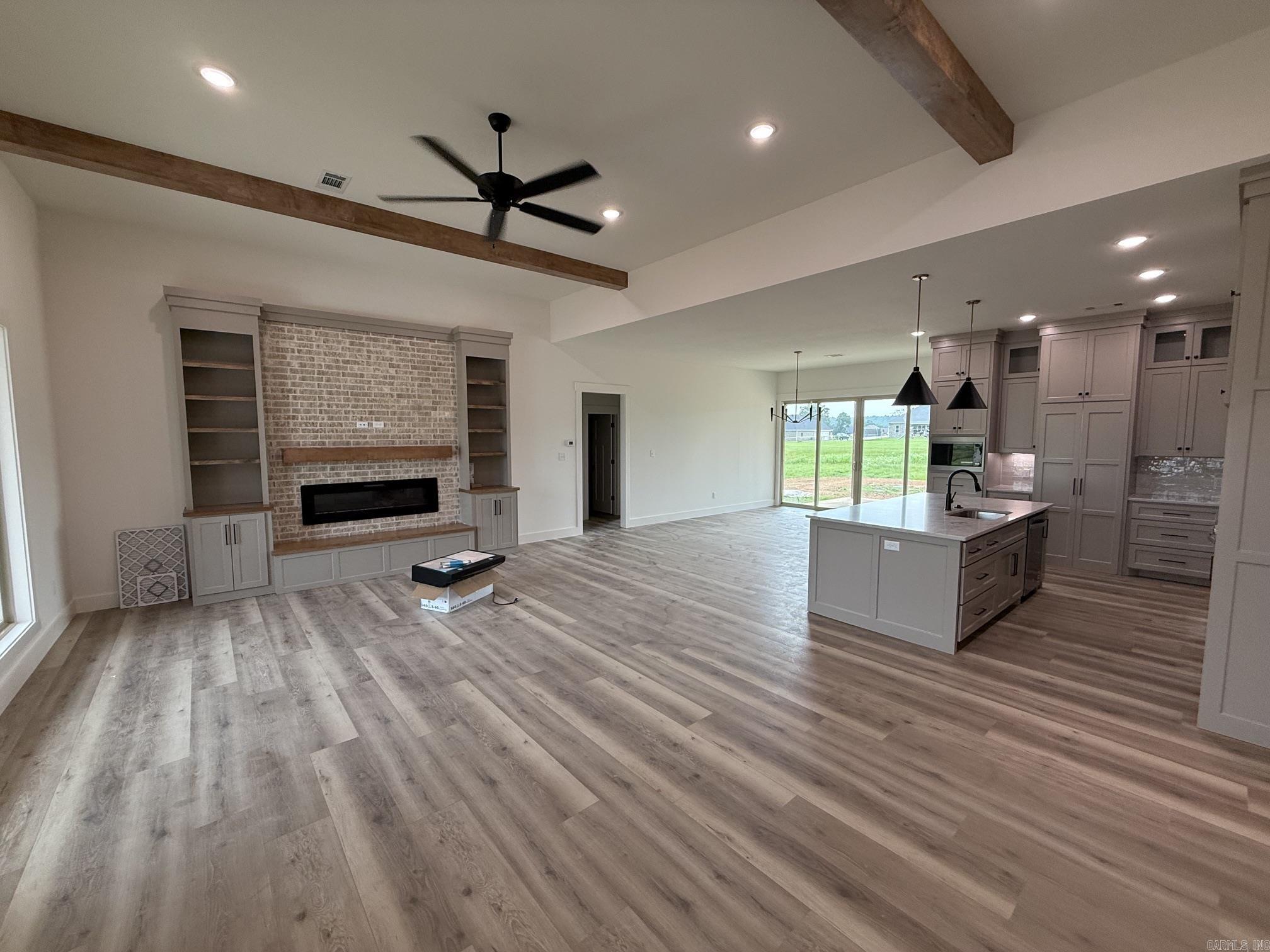 REPUBLICAN VALLEY ESTATES - Residential